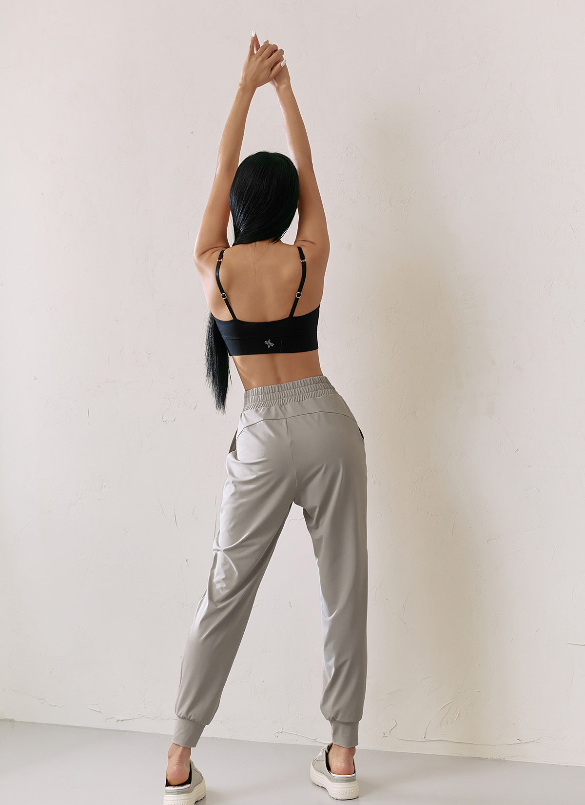Medium Feather In Band Jogger Pants for Women - Lightweight Comfortable Yoga Lounge Pants for Running, Workout, and Casual Wear