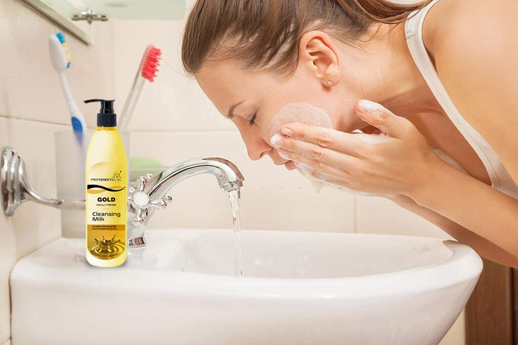 Professional Gold Cleansing Milk for All Skin Types - Smooth, Soft & Clean Skin | Healthy & Brightening Facial Cleanser | Perfect for Daily Skincare Routine & Makeup Removal