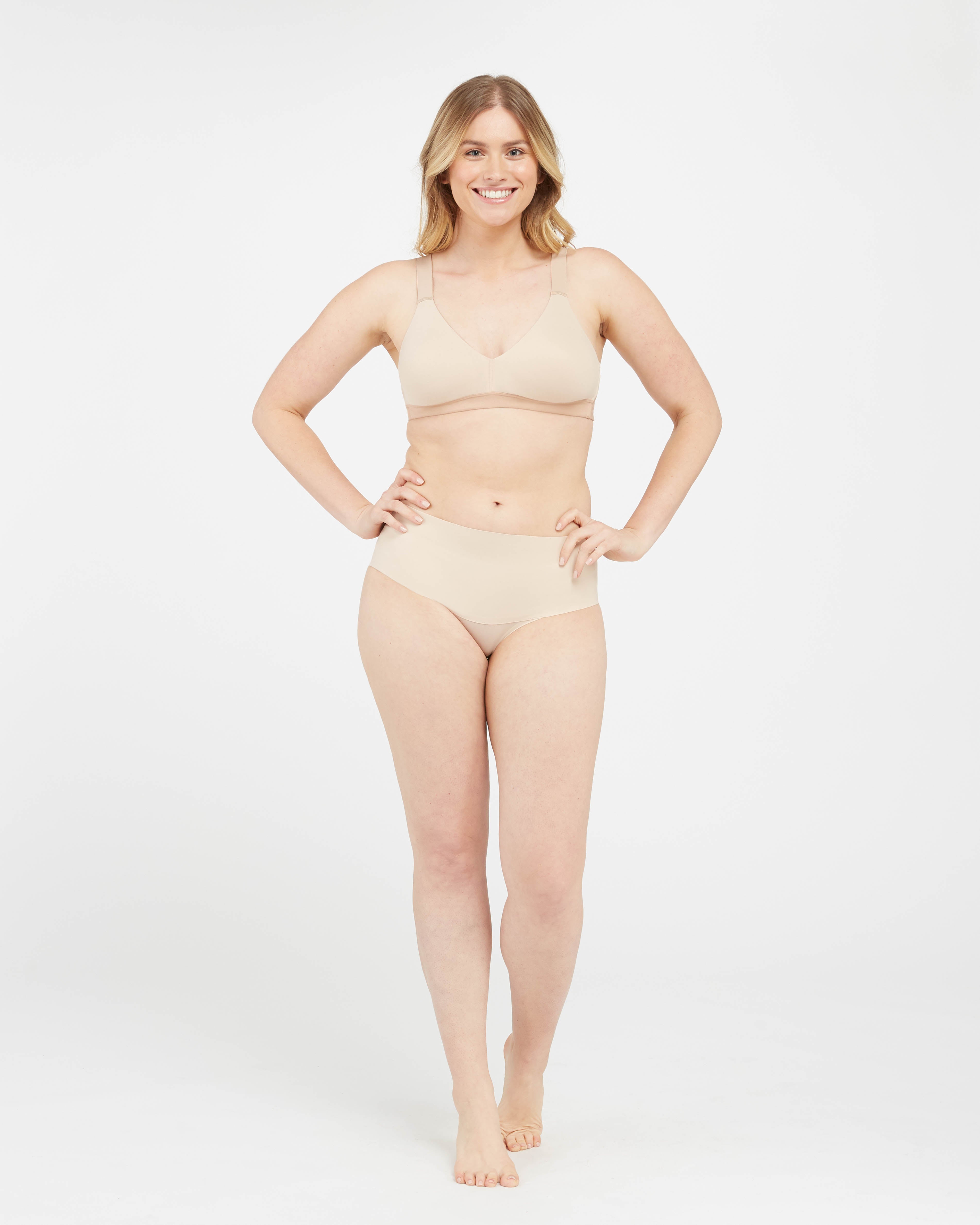SPANX Smooth Comfort Lightly Lined Bralette - Wireless Support for Everyday Wear, Yoga & Lounge