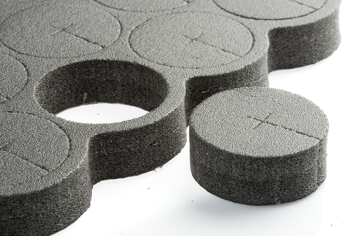 Ez-Clone Neoprene Insert Soft (65/Bag) - Premium Hydroponic Cloning Collars for Plant Propagation, Ideal for Indoor Gardening and Hydroponic Systems