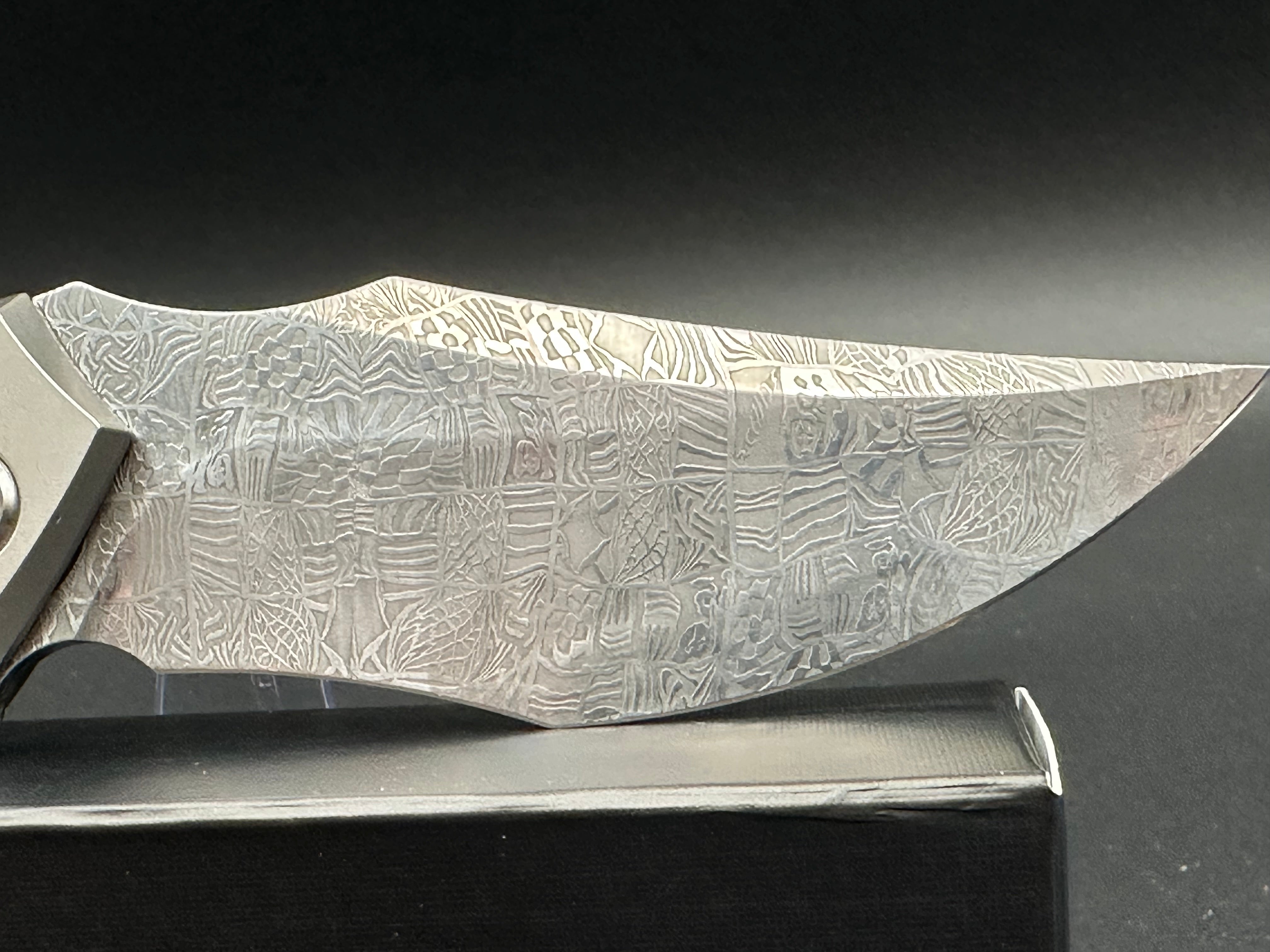 RIKE S05 Damascus Folding Pocket Knife - Titanium Handle with Mokuti Clip & Pivot - EDC Tactical Knife for Outdoor Camping, Hunting & Everyday Carry