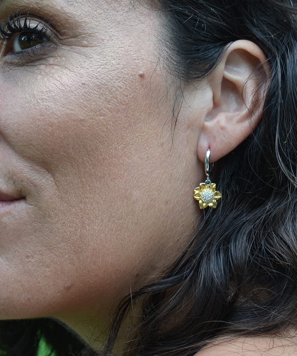 Sunflower Earrings for Niece & Aunt - Heartwarming Gift for Long Distance Relationships | Perfect for Birthdays, Anniversaries & Special Occasions