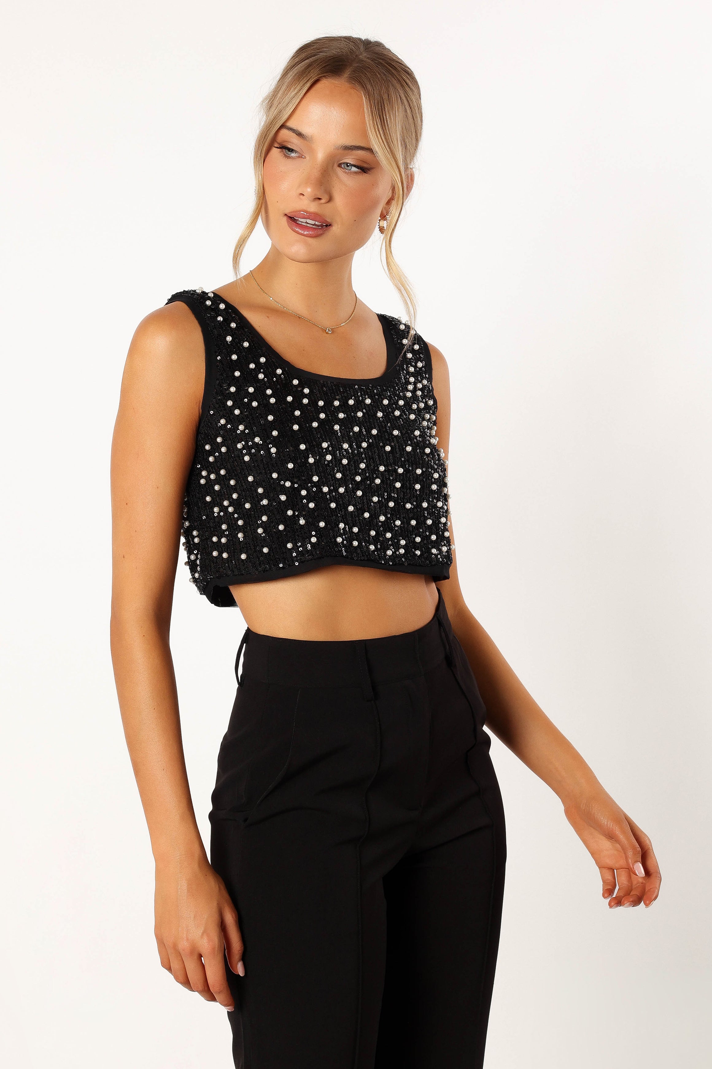 Harley Pearl Crop Top for Women - Stylish Black Summer T-Shirt | Fashionable Casual Wear for Beach, Party & Everyday Outfits