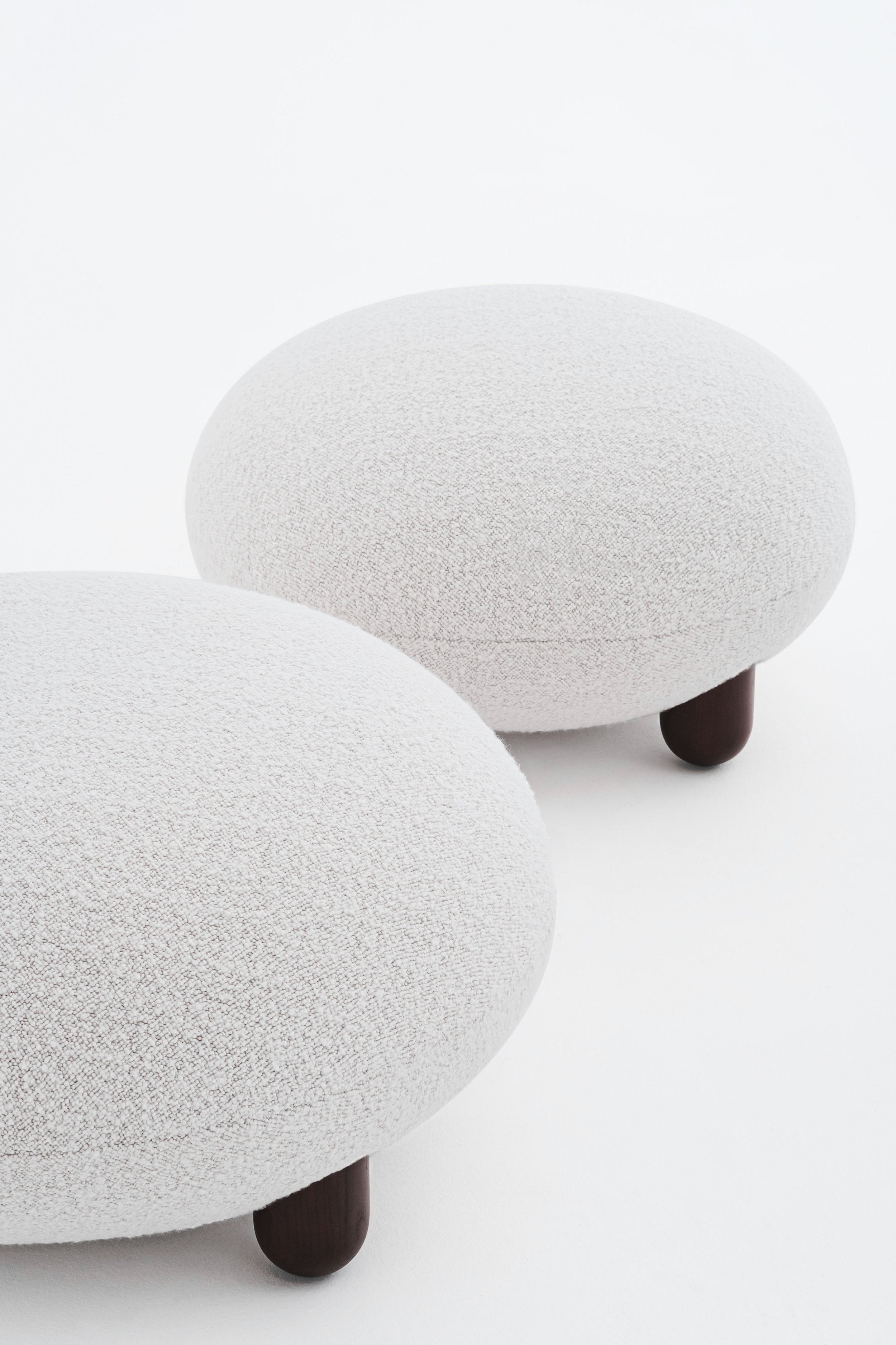 Noom Flock Ottoman - Modern Round Storage Pouf with Removable Cover, Perfect for Living Room, Bedroom & Nursery - Soft and Stylish Footrest, Seating & Home Decor Accent