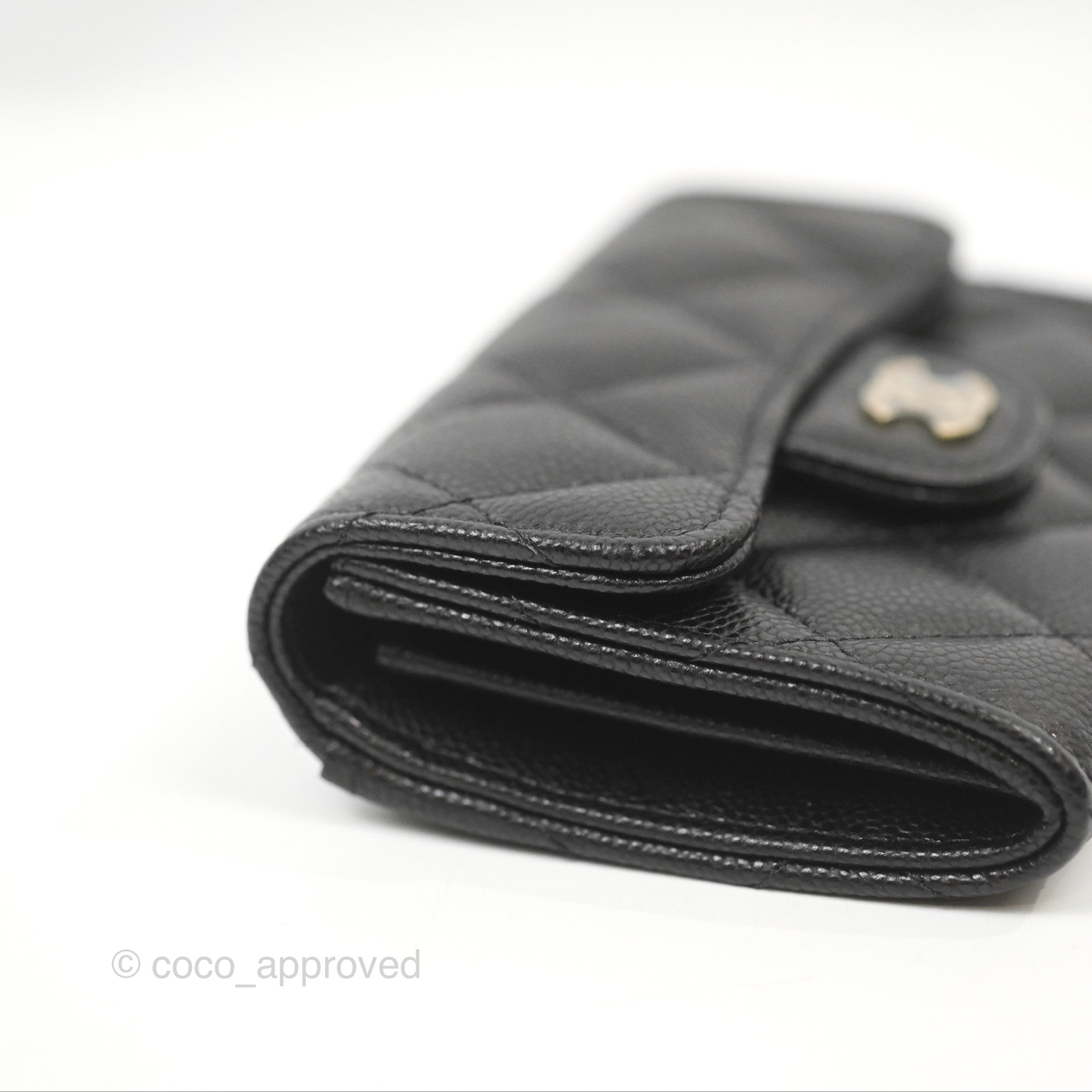 Chanel Caviar Quilted Flap Card Holder in Black with Gold Hardware - Luxury Compact Wallet for Everyday Use & Special Occasions
