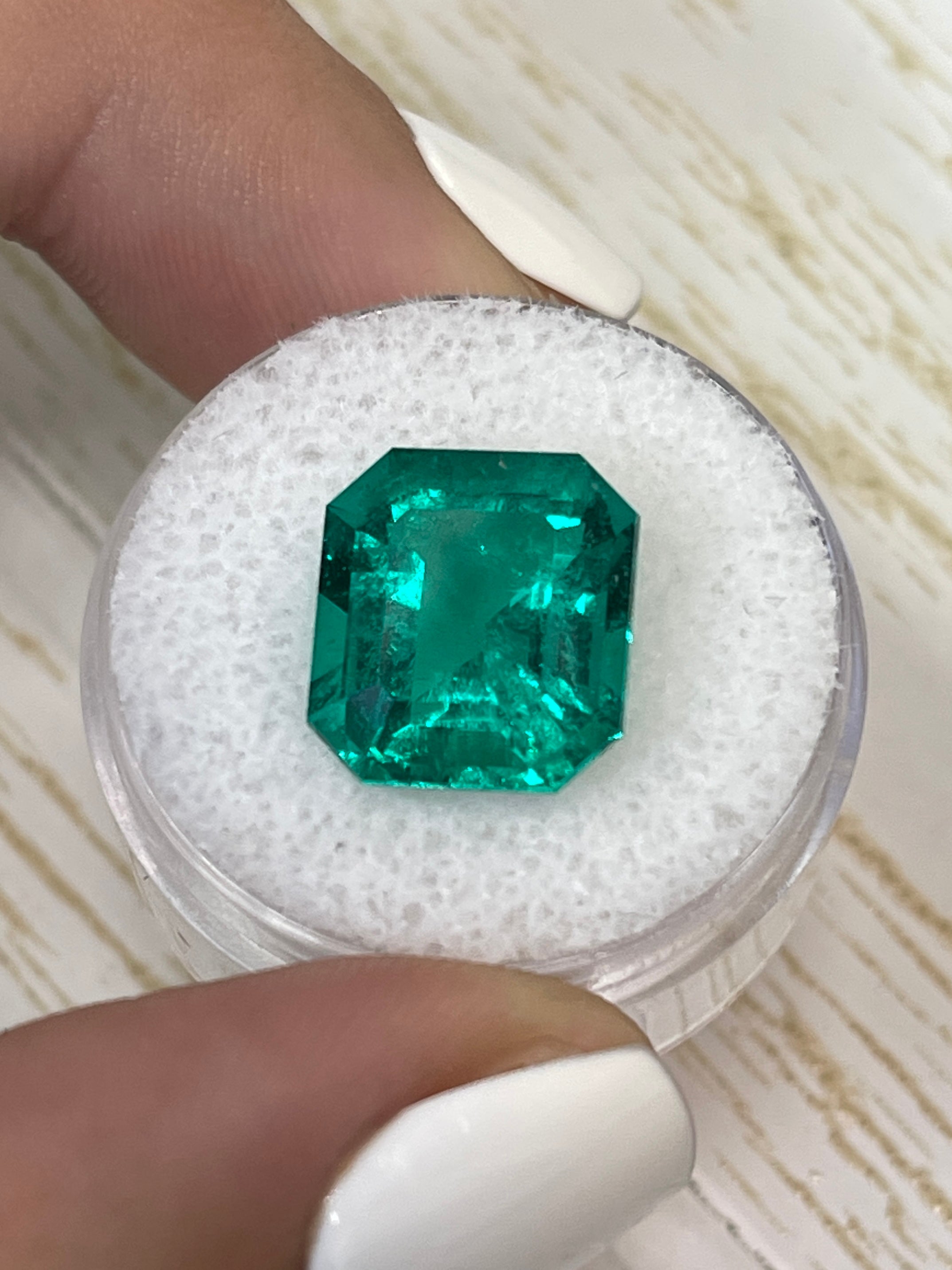 7.51 Carat GIA Certified 13x12mm Natural Loose Colombian Emerald - Emerald Cut, Investment Grade Gemstone for Jewelry Making, Engagement Rings & Luxury Collections