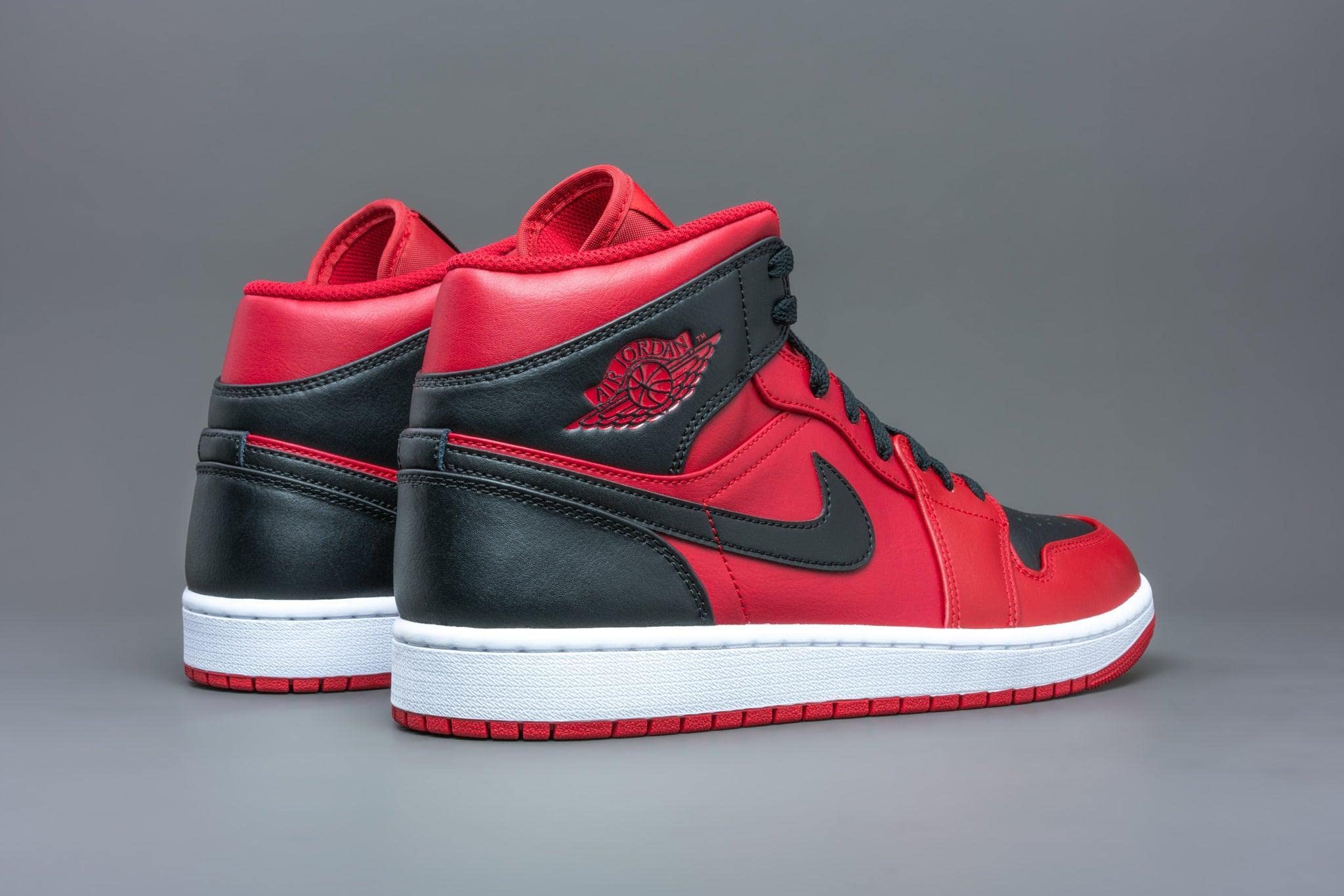 Nike Air Jordan Mid SE Basketball Shoes for Men - High-Top Sneakers for Court Performance & Street Style | Perfect for Basketball, Training & Casual Wear