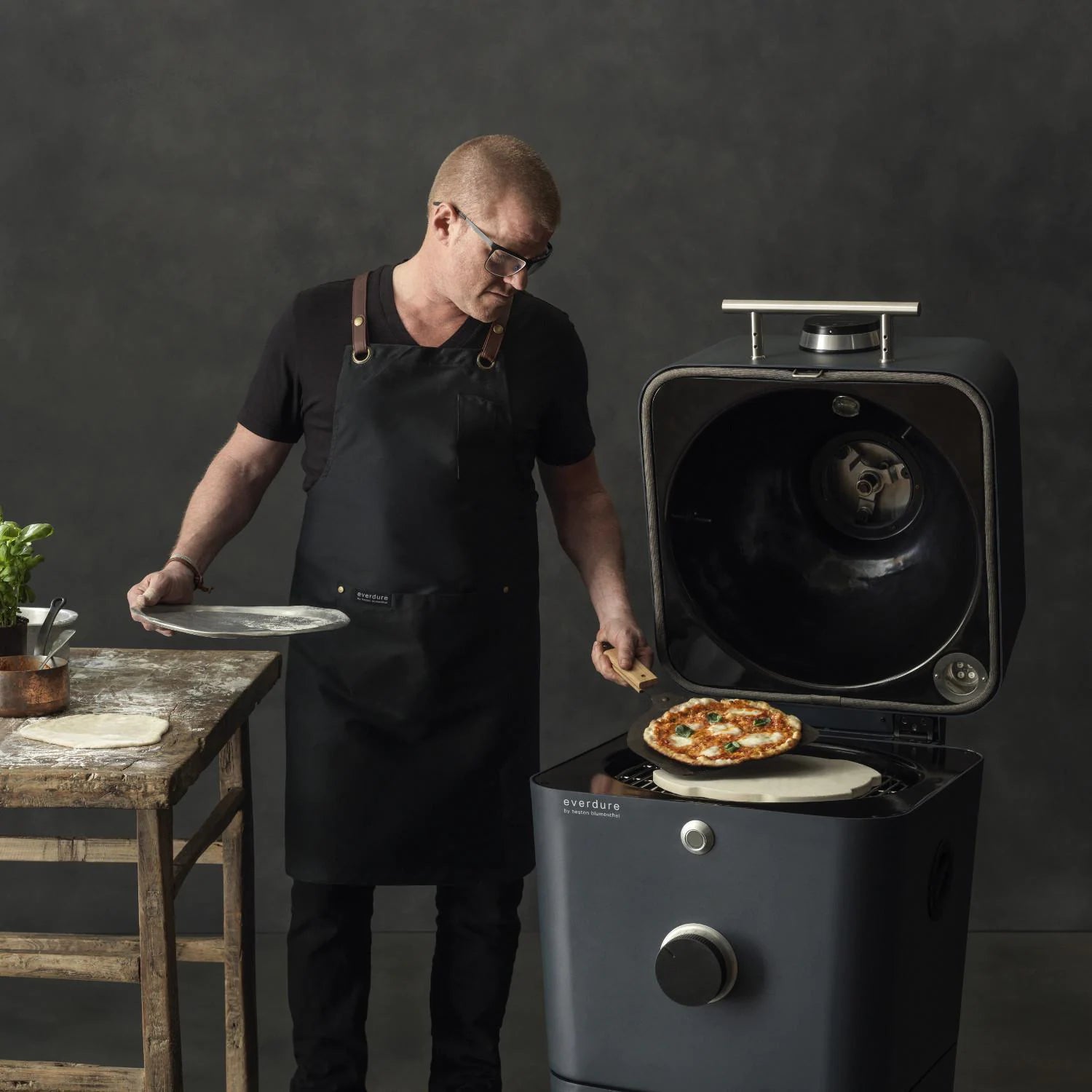 Everdure By Heston Blumenthal 4K 21 Inch Charcoal Grill & Smoker HBCE4KGUS - Premium Outdoor BBQ & Smoking for Backyard, Camping, and Tailgating