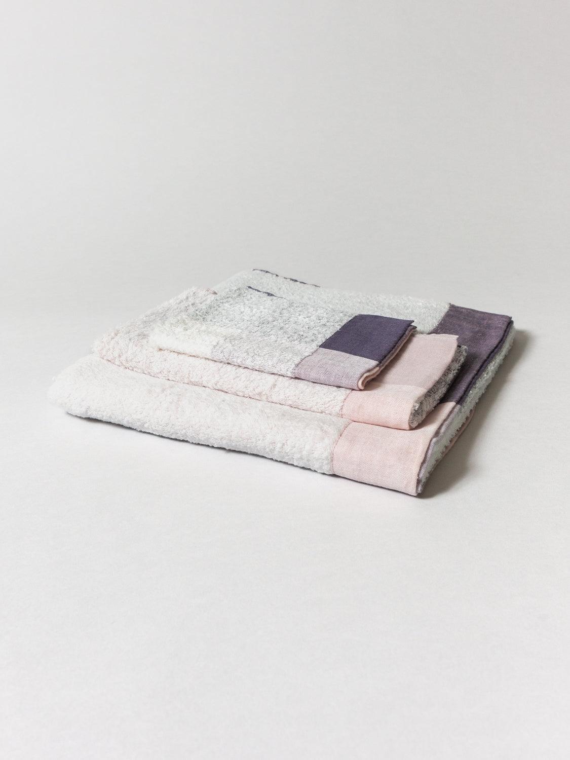 Premium Palette Towel - Soft, Absorbent & Quick-Drying Artist Towel for Watercolor, Acrylic & Oil Painting - Perfect Studio & Outdoor Use