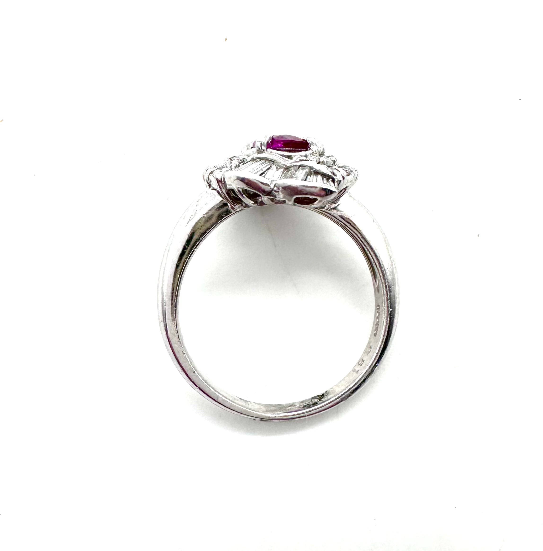Exquisite Ruby and Diamond Ring for Women - 14K Gold Wedding, Engagement & Anniversary Jewelry Gift - Perfect for Romantic Occasions & Special Celebrations