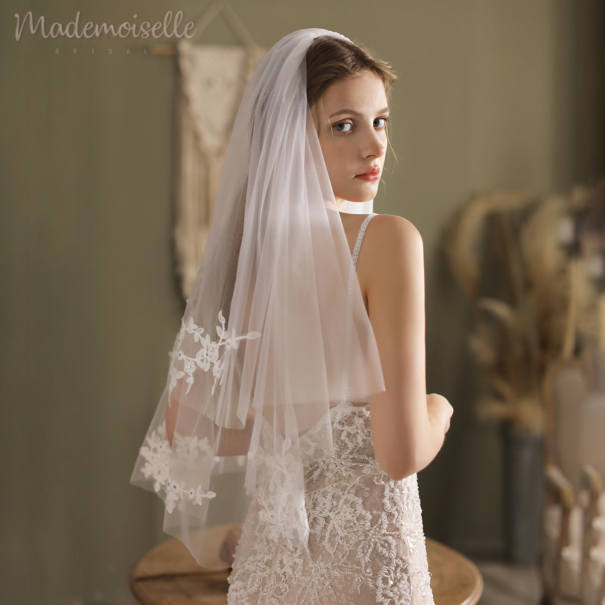 Evita Veil - Elegant Wedding Veil for Brides | Perfect for Church Ceremonies & Outdoor Weddings