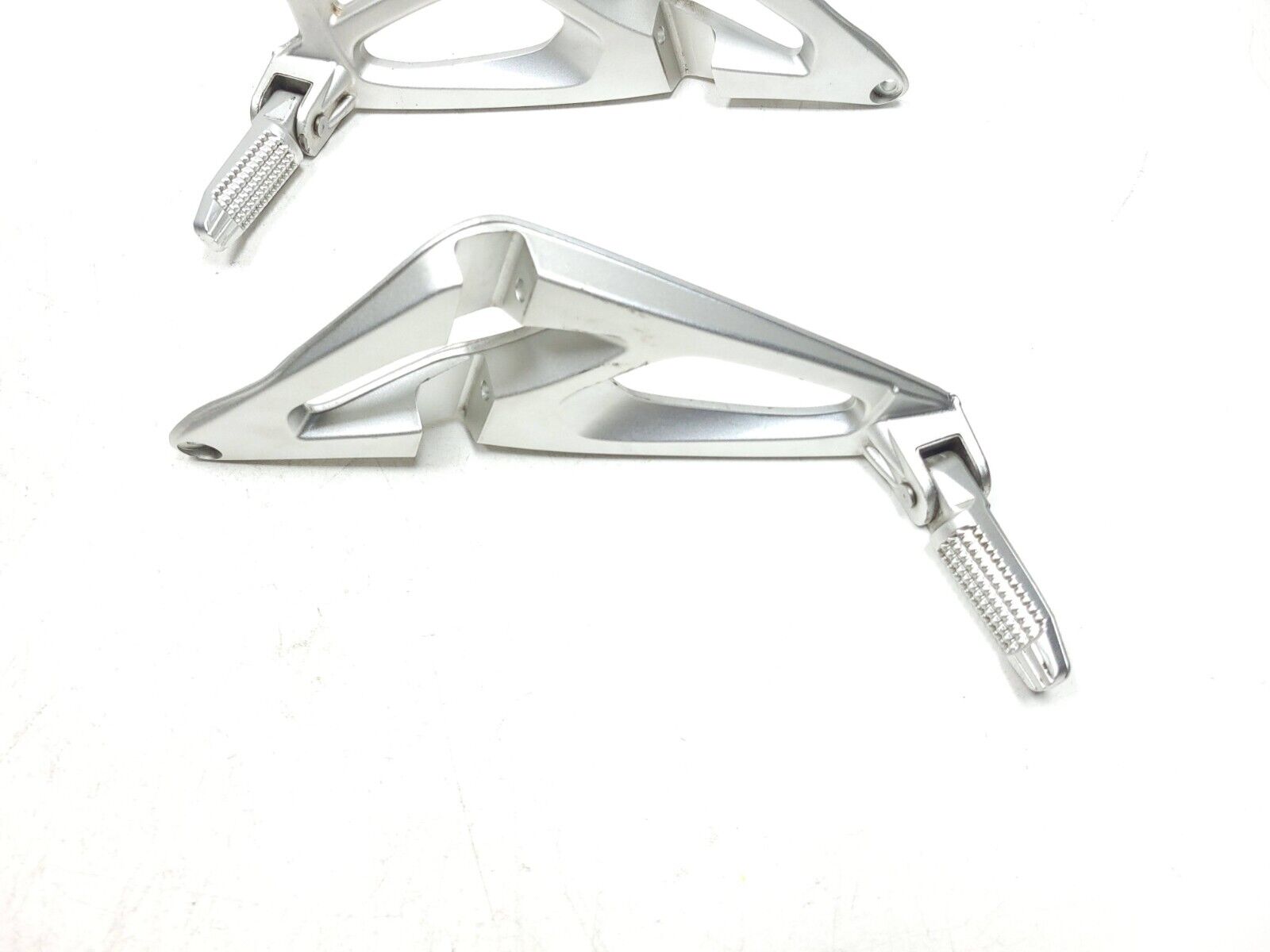 Original BMW K1200R K1200 Rear Foot Pegs with Bracket Set - Left & Right OEM Replacement Parts - Perfect for Motorcycle Customization & Comfort Riding