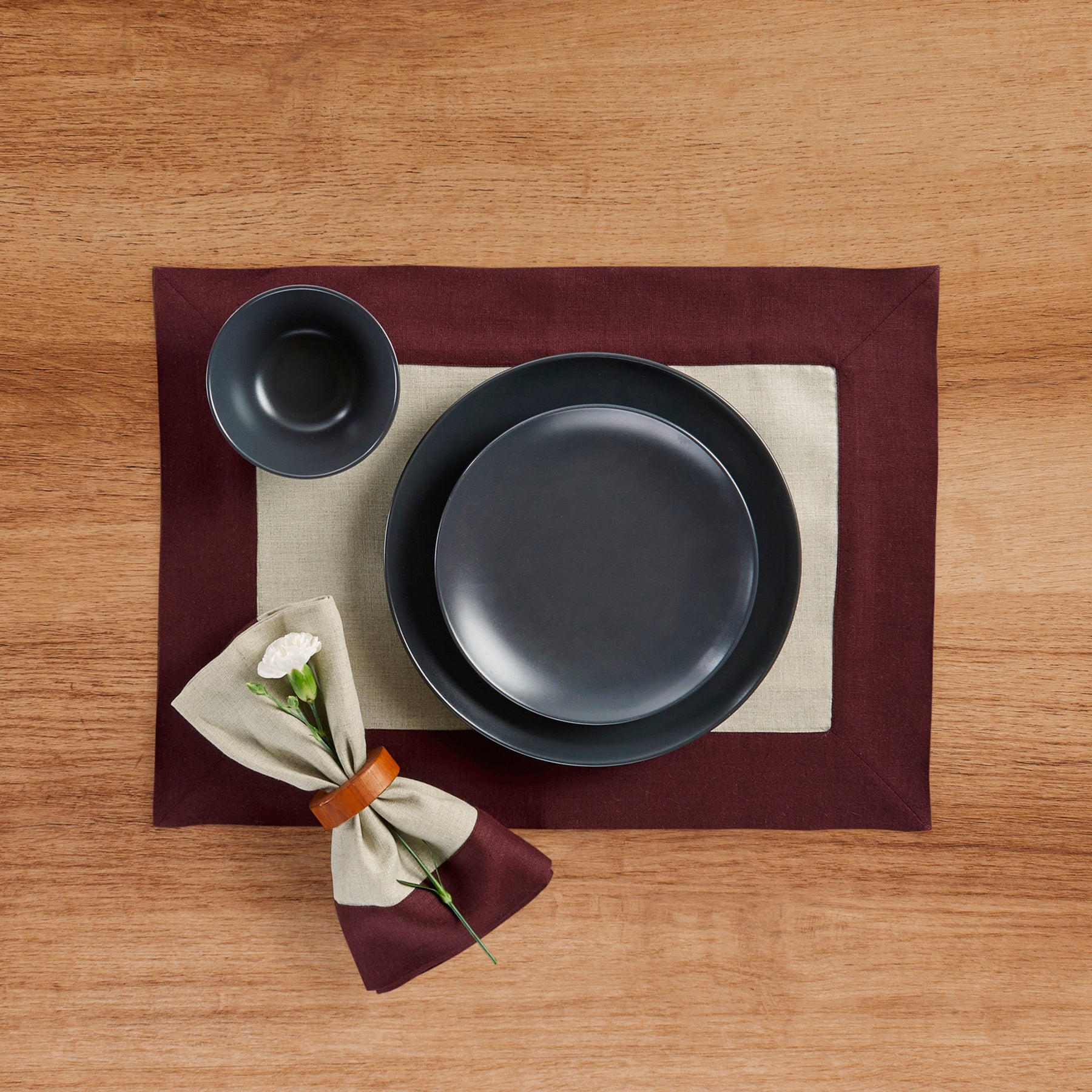 Stylish Contempo Placemats Set of 4 - Waterproof & Heat-Resistant Modern Table Mats for Dining Room, Kitchen, or Party Decor - Perfect for Everyday Use, Entertaining & Holiday Gatherings
