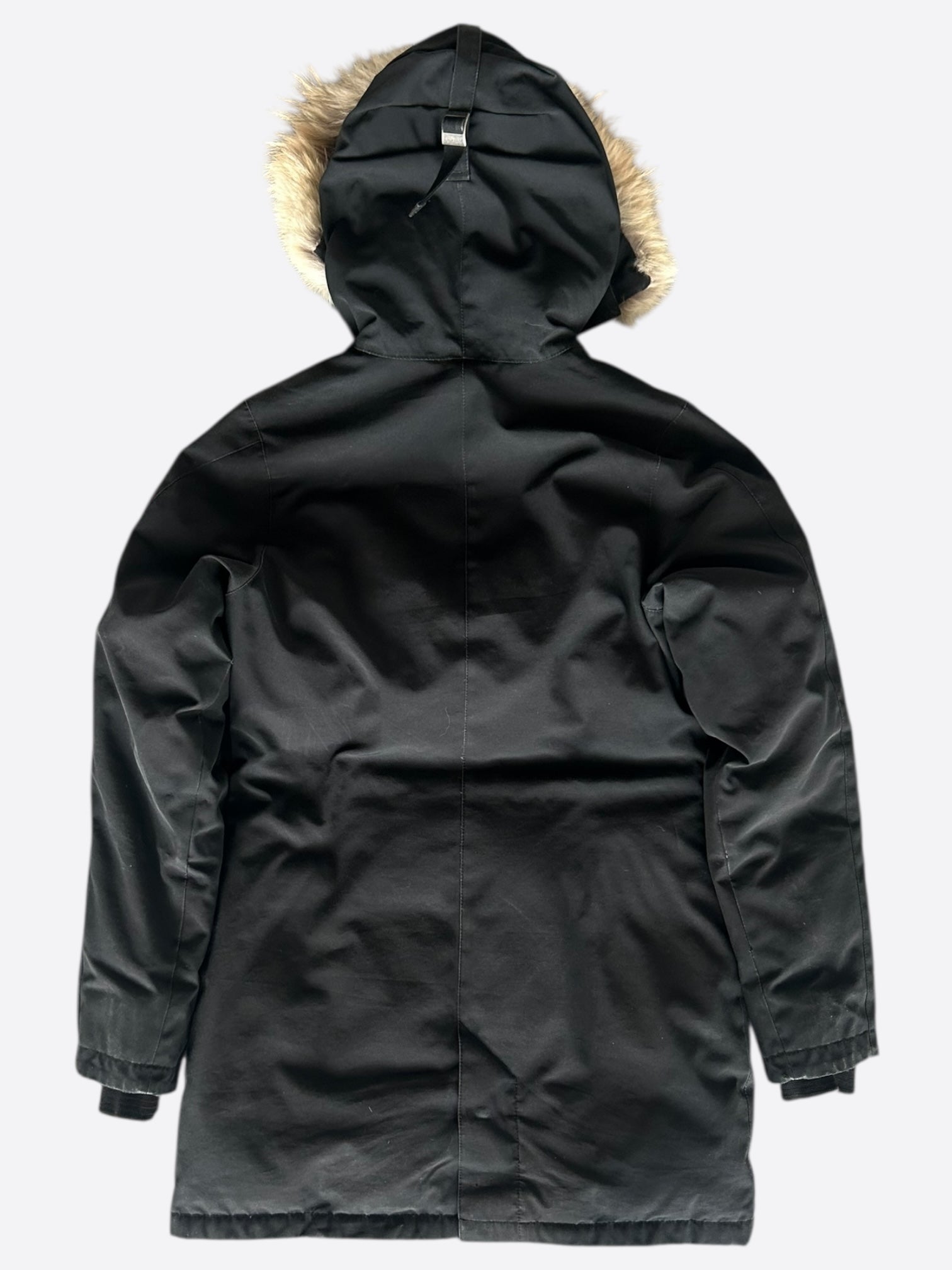 Canada Goose Black Victoria Women's Winter Jacket - Waterproof Down Parka Coat for Cold Weather - Perfect for Outdoor Activities, Skiing & City Wear