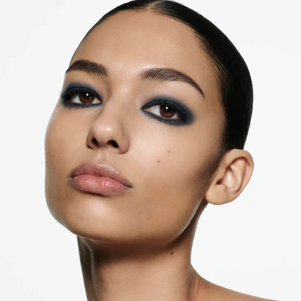 Victoria Beckham Beauty Eye Wardrobe - Luxury Eyeshadow Palette for Smoky & Natural Looks | Perfect for Day to Night Makeup & Special Occasions