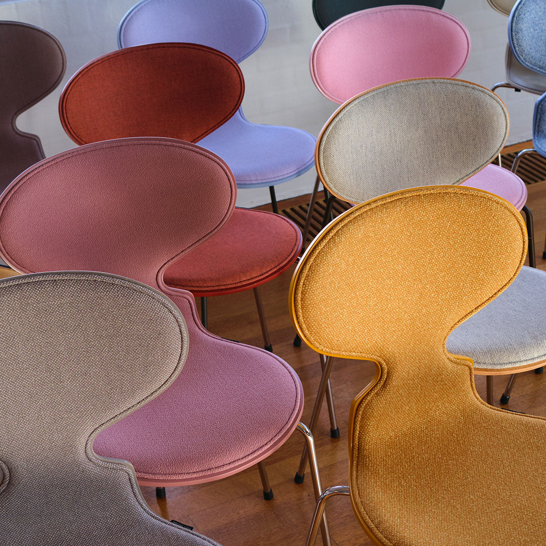 Ant Chair 3101 - Modern Lacquered Wooden Dining Chair with Upholstered Seat | Perfect for Home, Office & Restaurant Decor