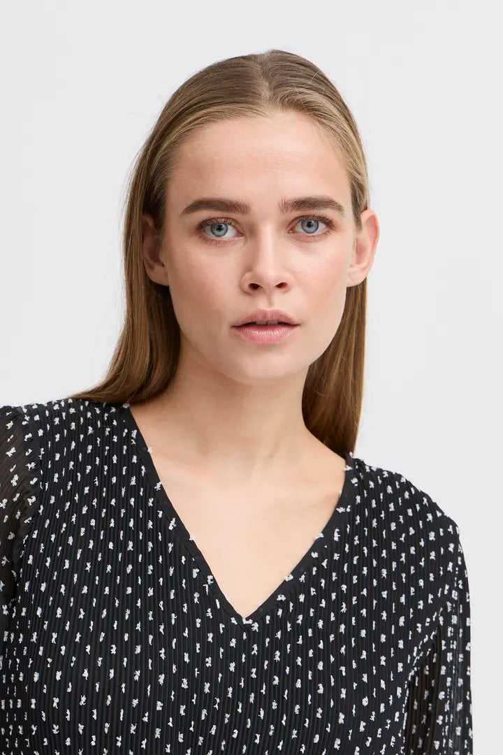Stylish Nelly Dress in Black & White - Perfect for Casual Outings, Office Wear & Evening Events