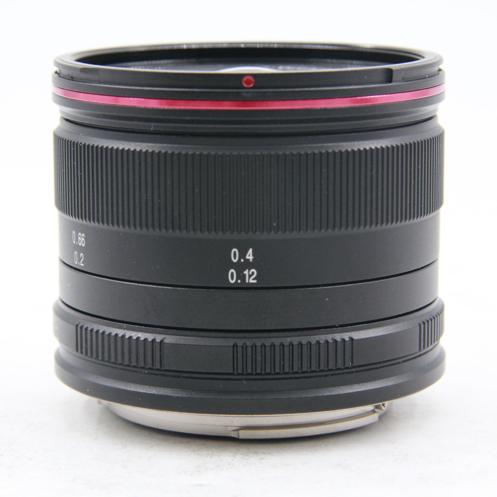 Open Box Laowa 7.5mm T2.1 Cine Lens for Micro Four Thirds - Perfect for Cinematic Videography & Low-Light Photography