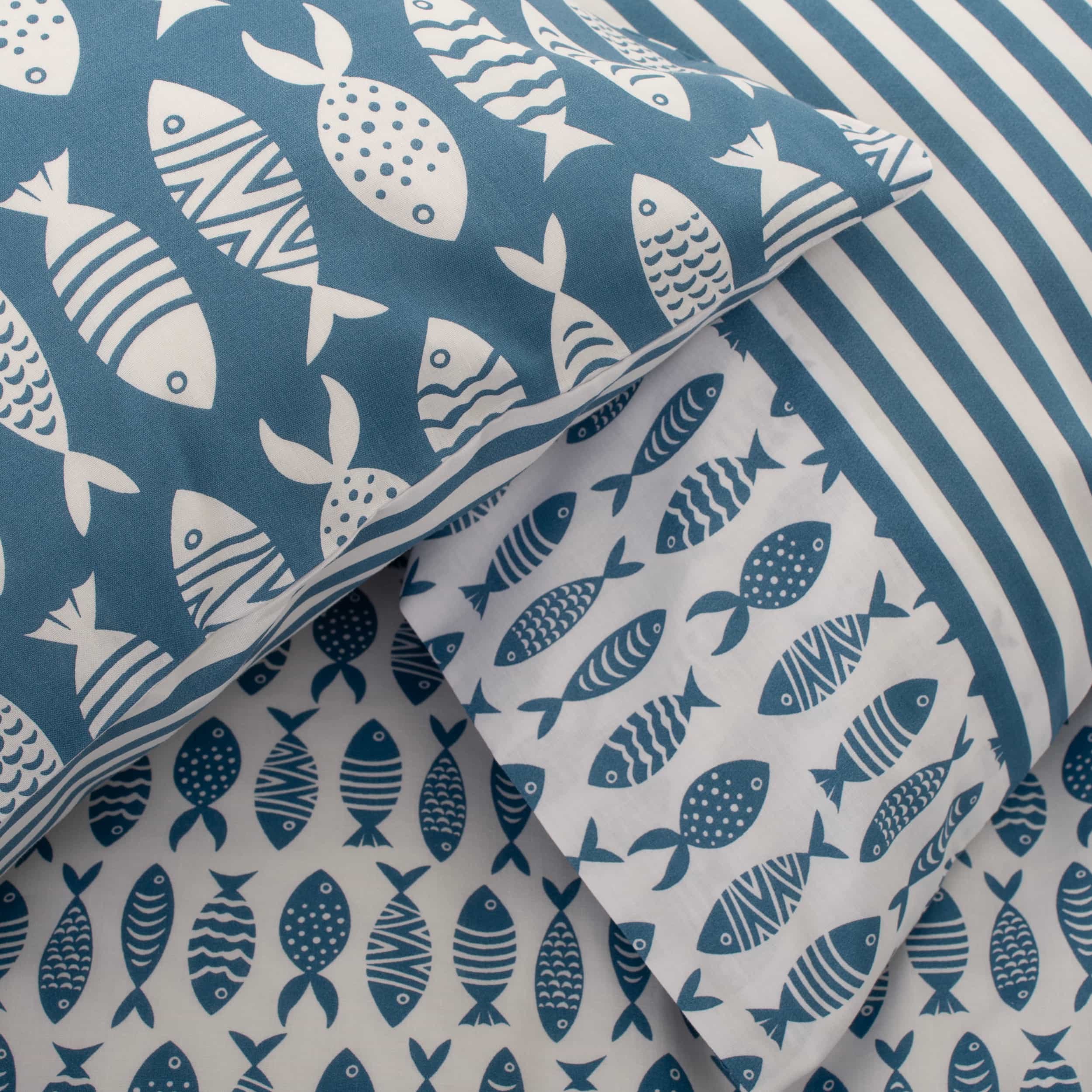 Premium Lobster Creek Small Fish Print Duvet Cover Set - Soft Microfiber Bedding for Kids & Teens - Perfect for Coastal, Nautical, or Underwater Themed Bedrooms