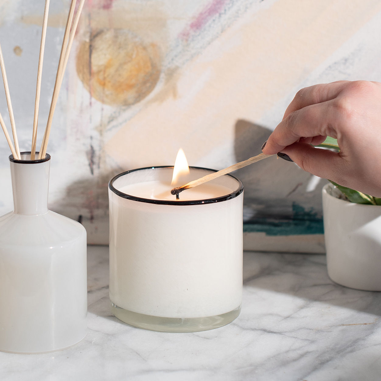 Elegant Champagne Scented Candle - Long Lasting Soy Wax Candle for Home Decor, Romantic Dinners & Relaxation