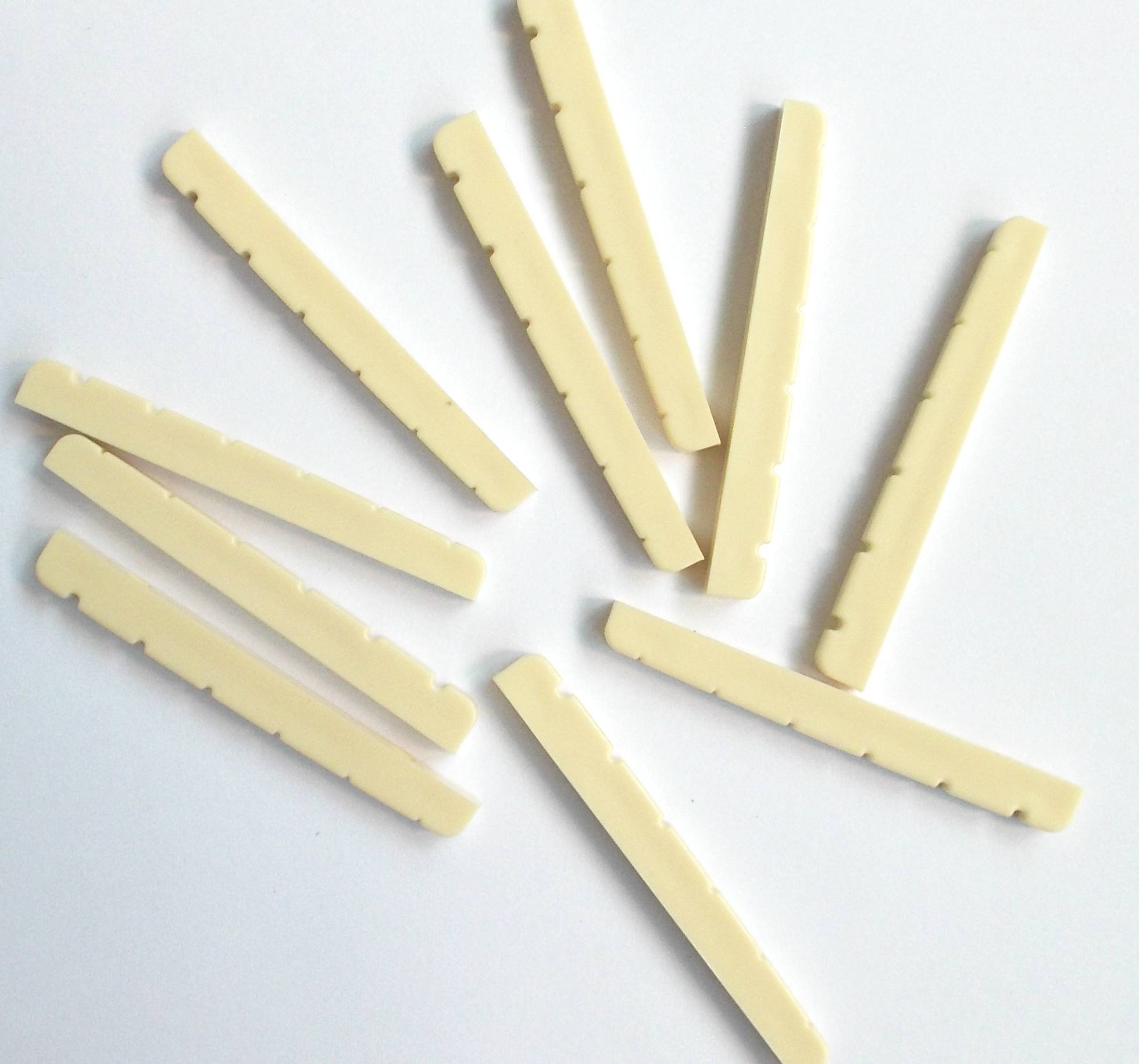 30-Piece Ivory Plastic Electric Guitar Nuts (43 x 3.4 x 4.6-3.8mm) - Premium Replacement Parts for Guitar Repair & Maintenance - Perfect for DIY Guitar Upgrades & Professional Luthier Work
