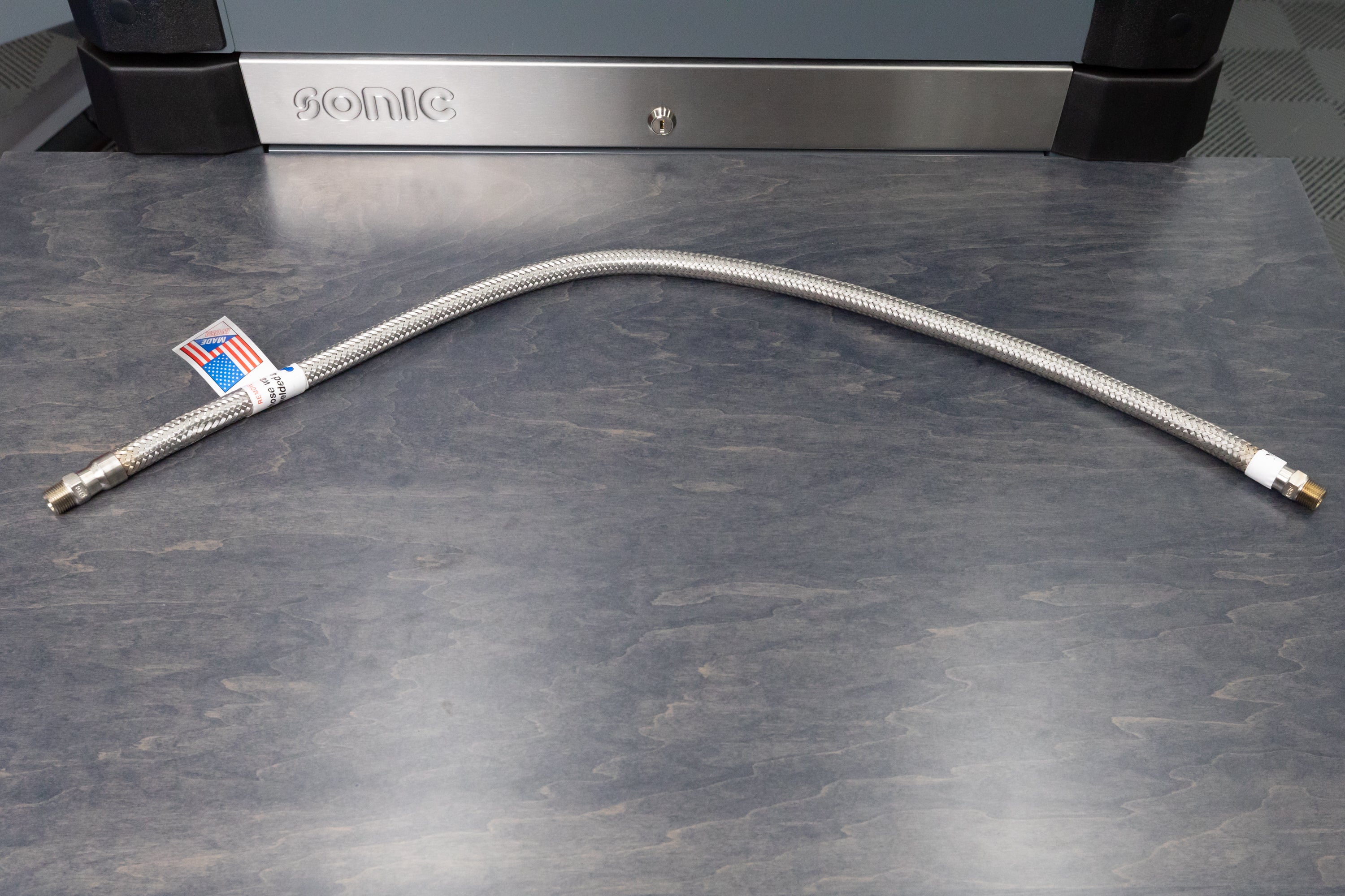 Premium T316 Stainless Steel 3/8 Inch Air Hose - High Pressure, Corrosion Resistant for Industrial, Automotive & Pneumatic Tools - Perfect for Workshops, Garages & Construction Sites