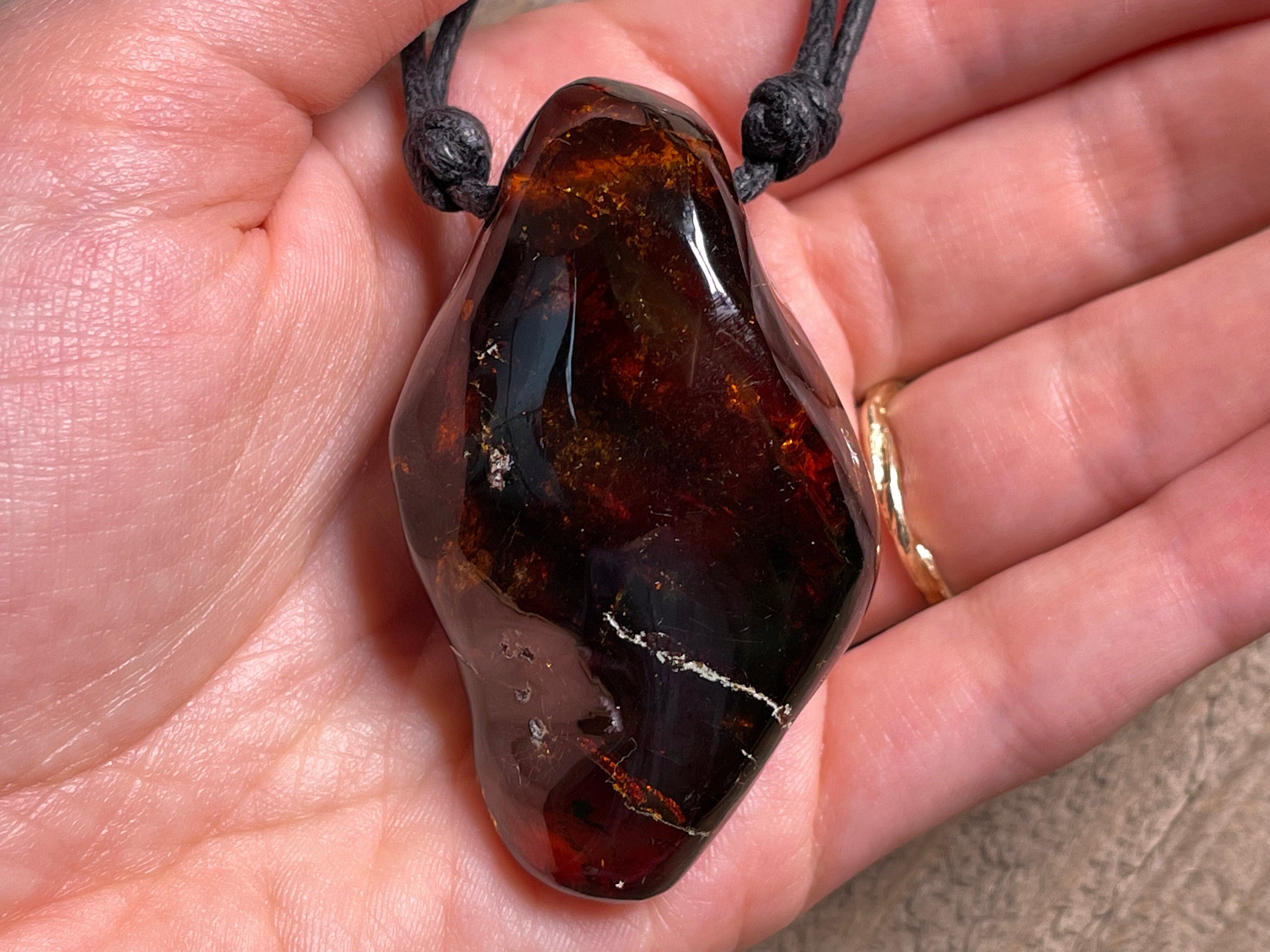 AMBER Crystal Necklace - Handmade Healing Stone Pendant Jewelry for Women | Natural Baltic Amber Gemstone Gift for Meditation, Energy Balancing & Spiritual Wellness