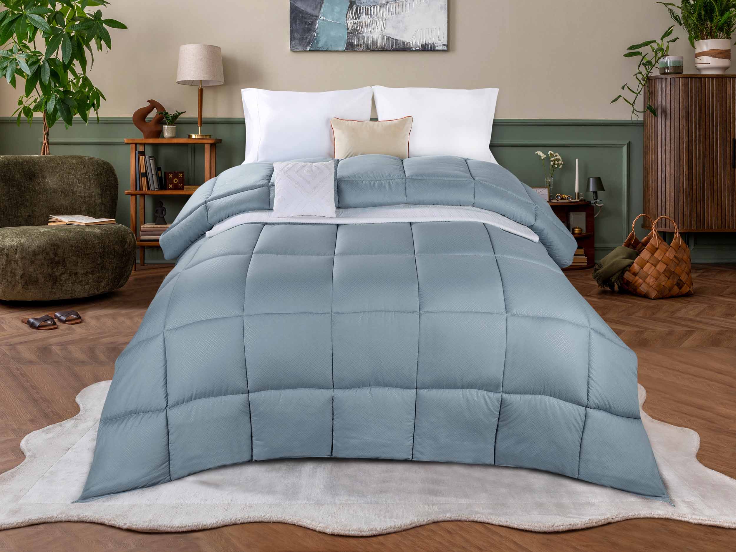 Luxury Basketweave Plush Down Alternative Comforter - Hypoallergenic & Breathable All-Season Bedding for Master Bedroom, Guest Room & Dorm
