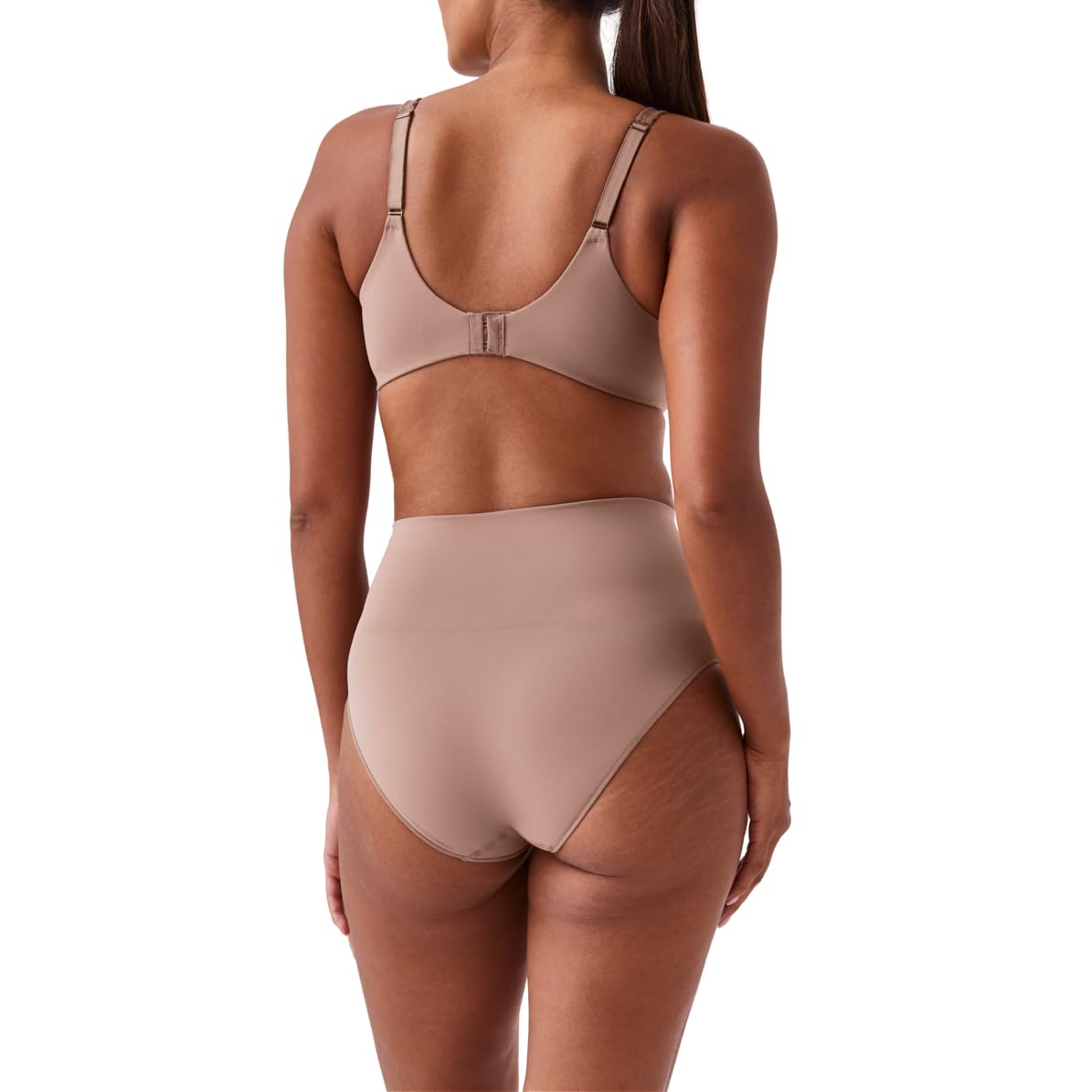 SPANX Low Profile Minimizer Bra for Women - Reduce Breast Size by 1 Inch with Quick-Drying Comfort Fabric | Perfect for Everyday Wear, Workouts & Layering Under Clothes