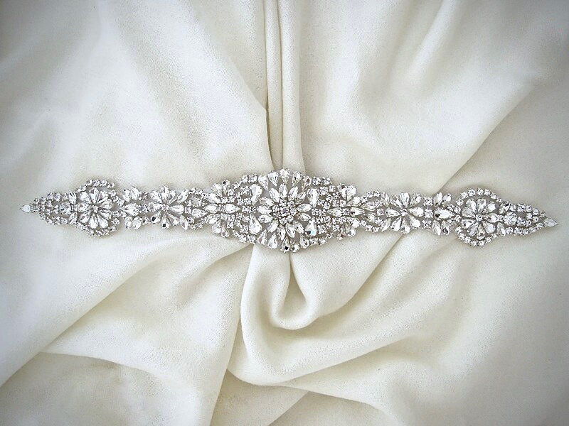 Lilian Silver Crystal Bridal Belt - Elegant Wedding Sash for Bride, Bridesmaids & Prom - Perfect for Weddings, Formal Events & Special Occasions
