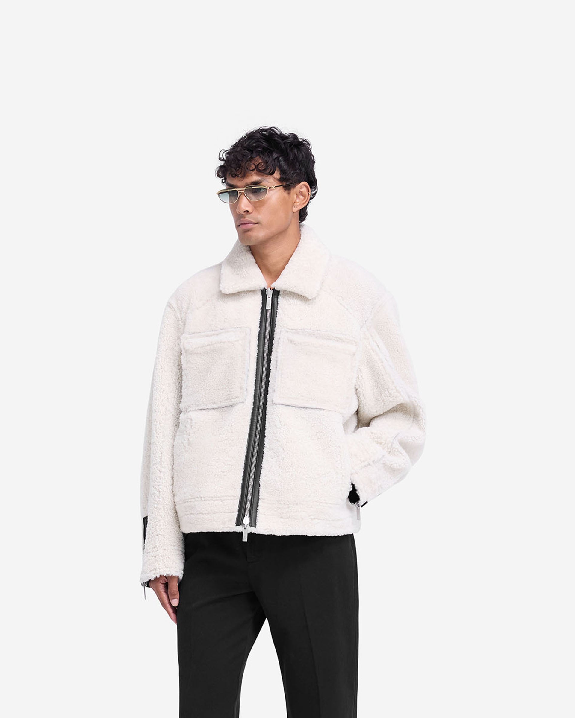 Reversible Shearling Jacket for Women & Men - Cozy Winter Outerwear, Black - Perfect for Cold Weather, Travel & Outdoor Activities