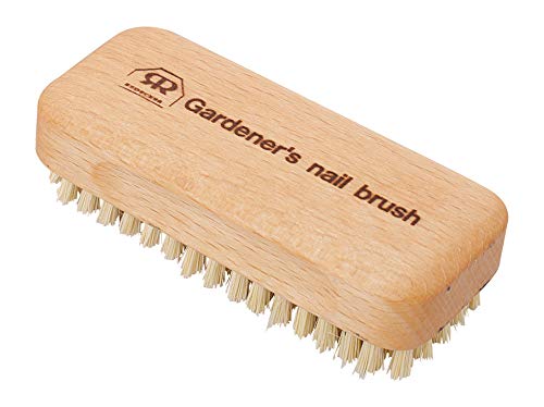 REDECKER Tampico Fiber Garden Nail Brush with Oiled Beechwood Handle - 4.25 Inch Wooden Nail Cleaner for Gardeners & Outdoor Enthusiasts - Perfect for Removing Dirt from Fingernails After Gardening, Camping or DIY Projects