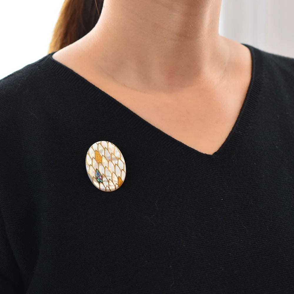 Exquisite Maki-e Urushi Lacquer Brooch with White South Sea Pearl Shell & Dragon Scales - Traditional Japanese Lacquer Jewelry for Women, Elegant Gift for Weddings, Parties & Special Occasions