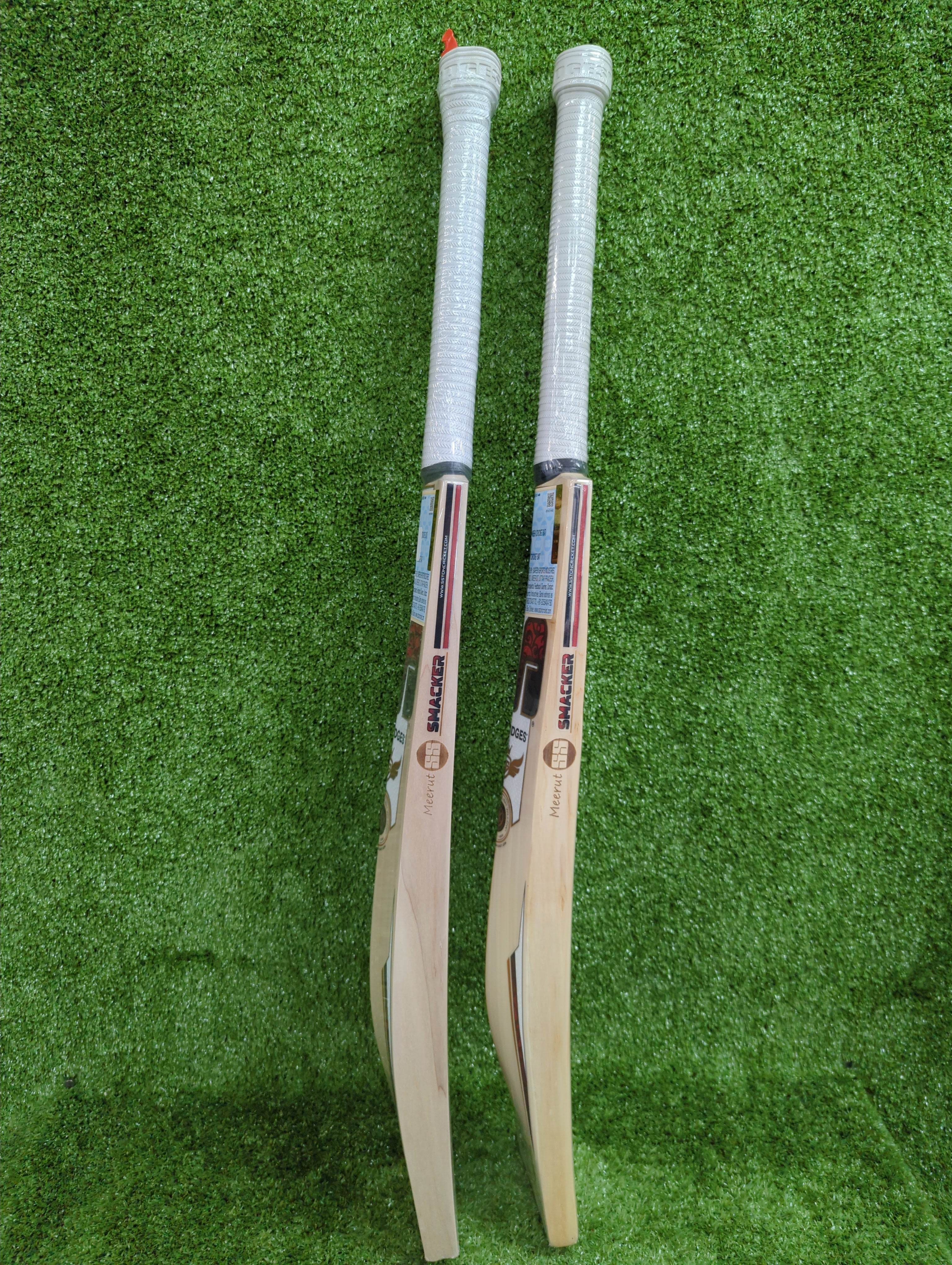 Premium SS GG Smacker Extreme English Willow Cricket Bat - High Performance for Professional & Amateur Players - Perfect for Matches, Training & Backyard Games