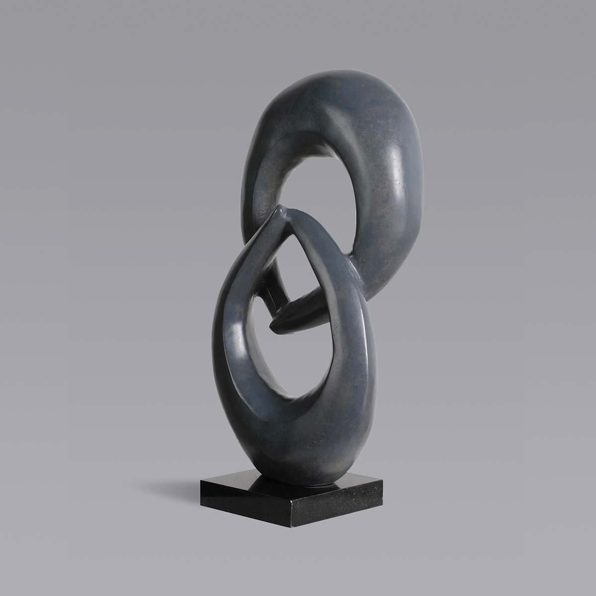 Grey Patina Bronze Sculpture - Handcrafted Art Deco Statue for Home & Office Decor | Perfect for Living Room, Garden, or Gift