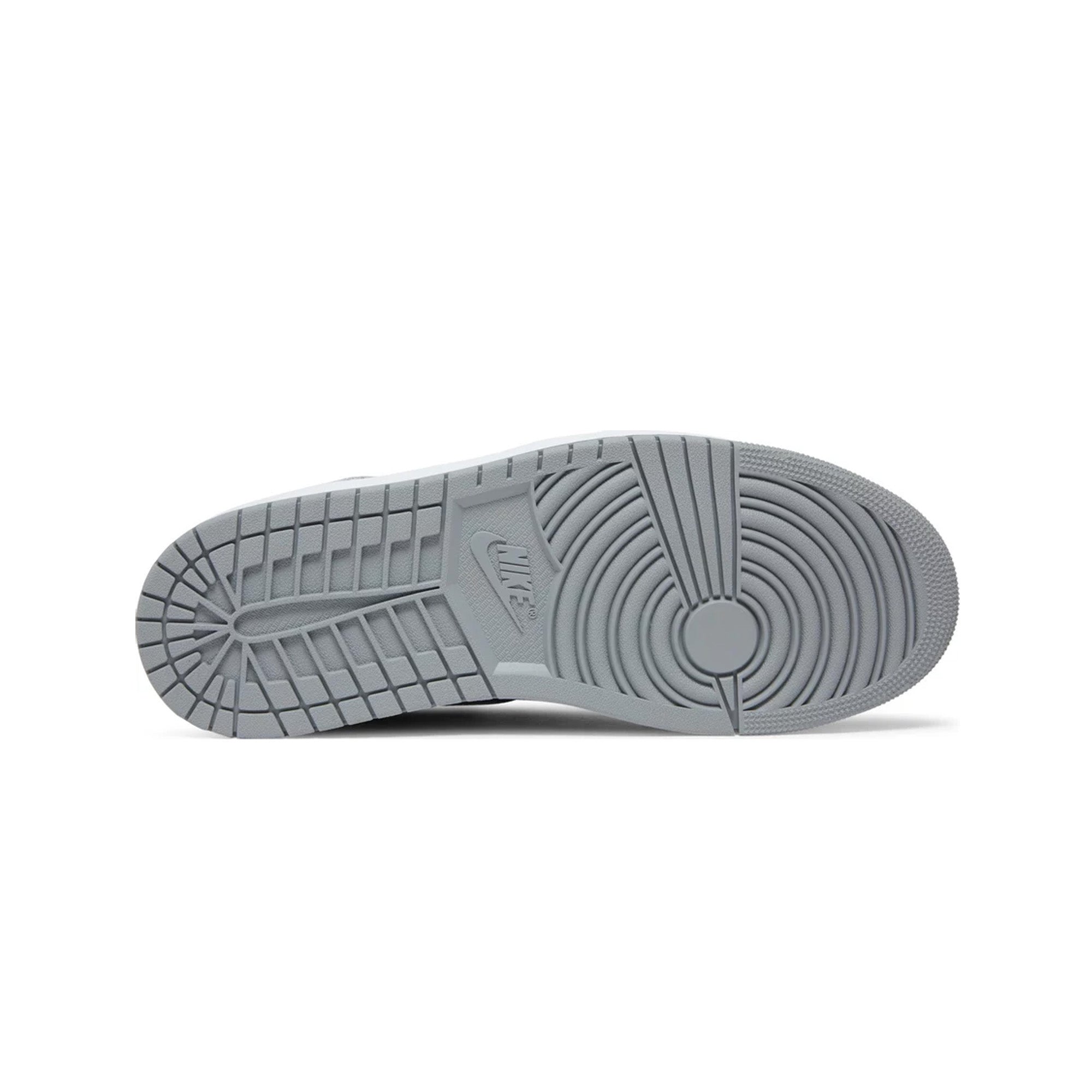 Air Jordan 1 'Rebellionaire' Sneakers (2022) - Men's Basketball Shoes for Streetwear & Casual Fashion