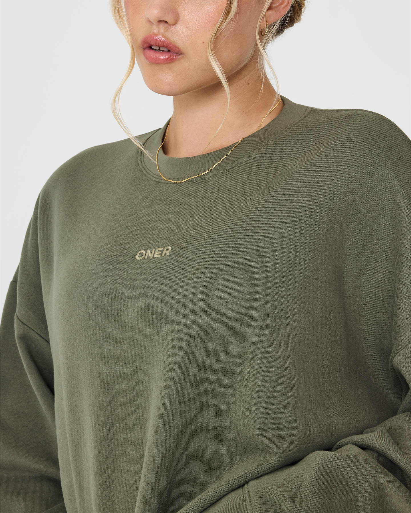 Alpine Green Mid Weight Sweatshirt for Men & Women - Cozy Casual Pullover for Fall & Winter | Perfect for Outdoor Activities, Lounge Wear, and Everyday Comfort