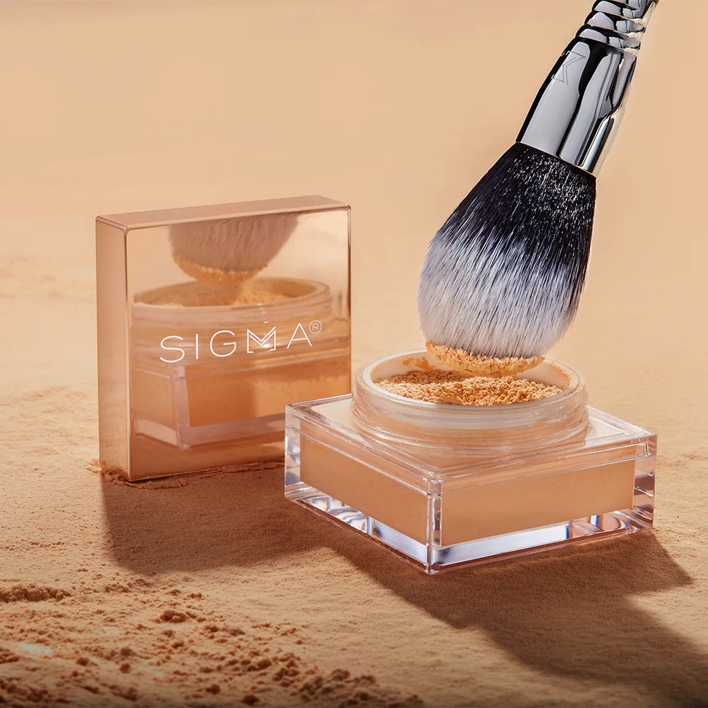 Sigma Beauty F24 All Over Powder Brush - Professional Makeup Brush for Flawless Face Powder Application | Perfect for Everyday Makeup & On-The-Go Touch Ups