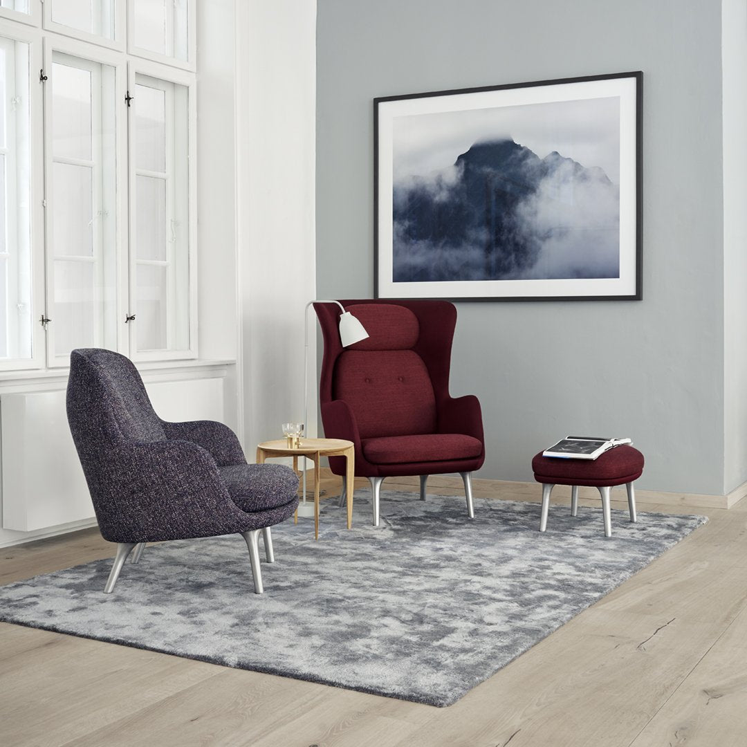 Hayon Fri Footstool by Fritz Hansen - Modern Accent Ottoman for Living Room, Bedroom & Office Decor