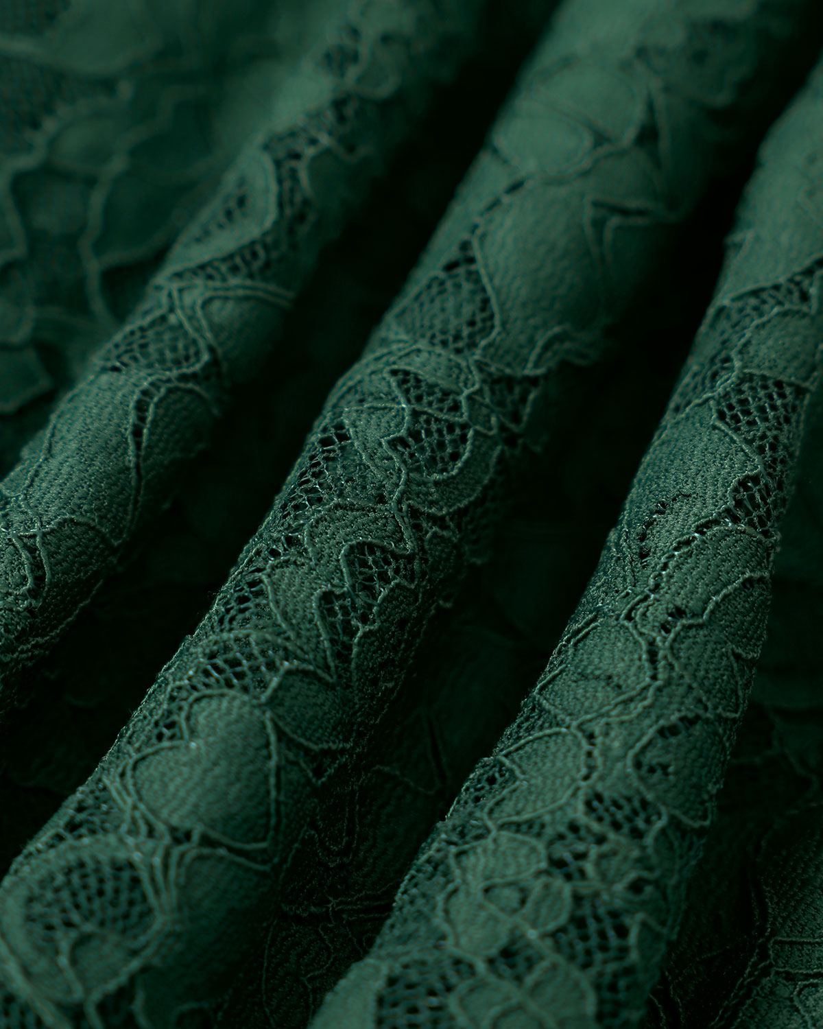 Elegant Green Sweetheart Neckline Maxi Dress for Women - Perfect for Weddings, Parties & Summer Vacations