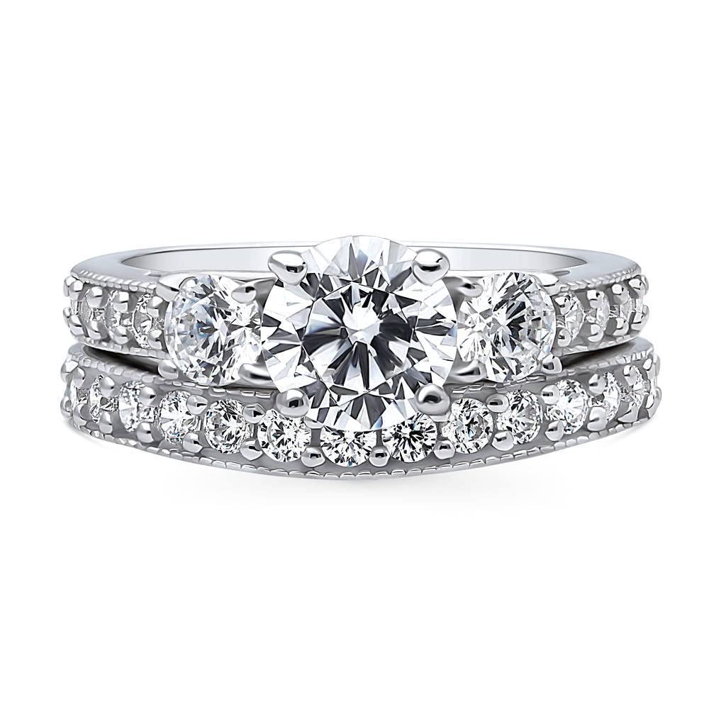 BERRICLE Sterling Silver 3-Stone Wedding & Engagement Ring Set - 1.25 Carat Round Cut Cubic Zirconia CZ for Women - Rhodium Plated Size 4-10 - Perfect for Proposals, Anniversaries & Special Occasions