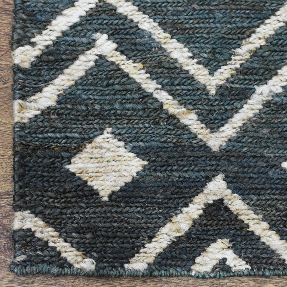 Handmade Bohemian Prague Hand Knotted Wool Rug - Traditional European Design for Living Room, Bedroom & Home Decor