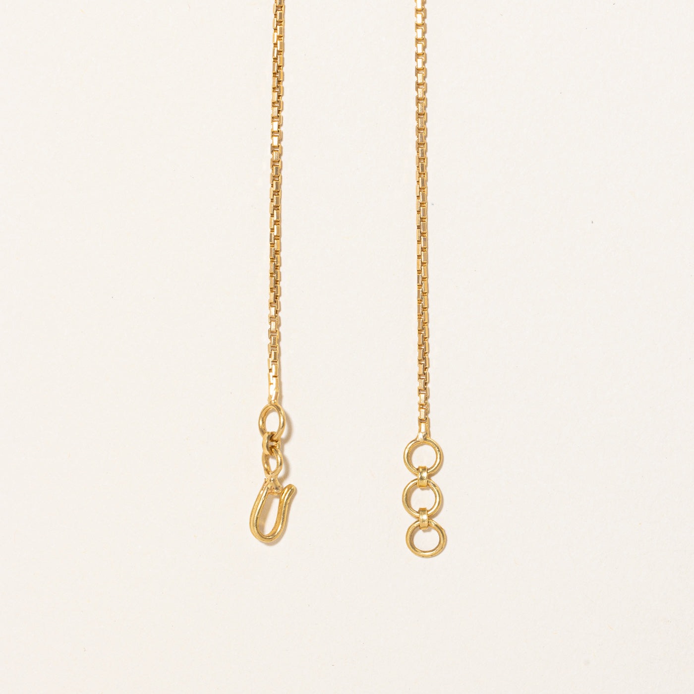 0.15ctw Diamond Scoop Pendant Necklace 16