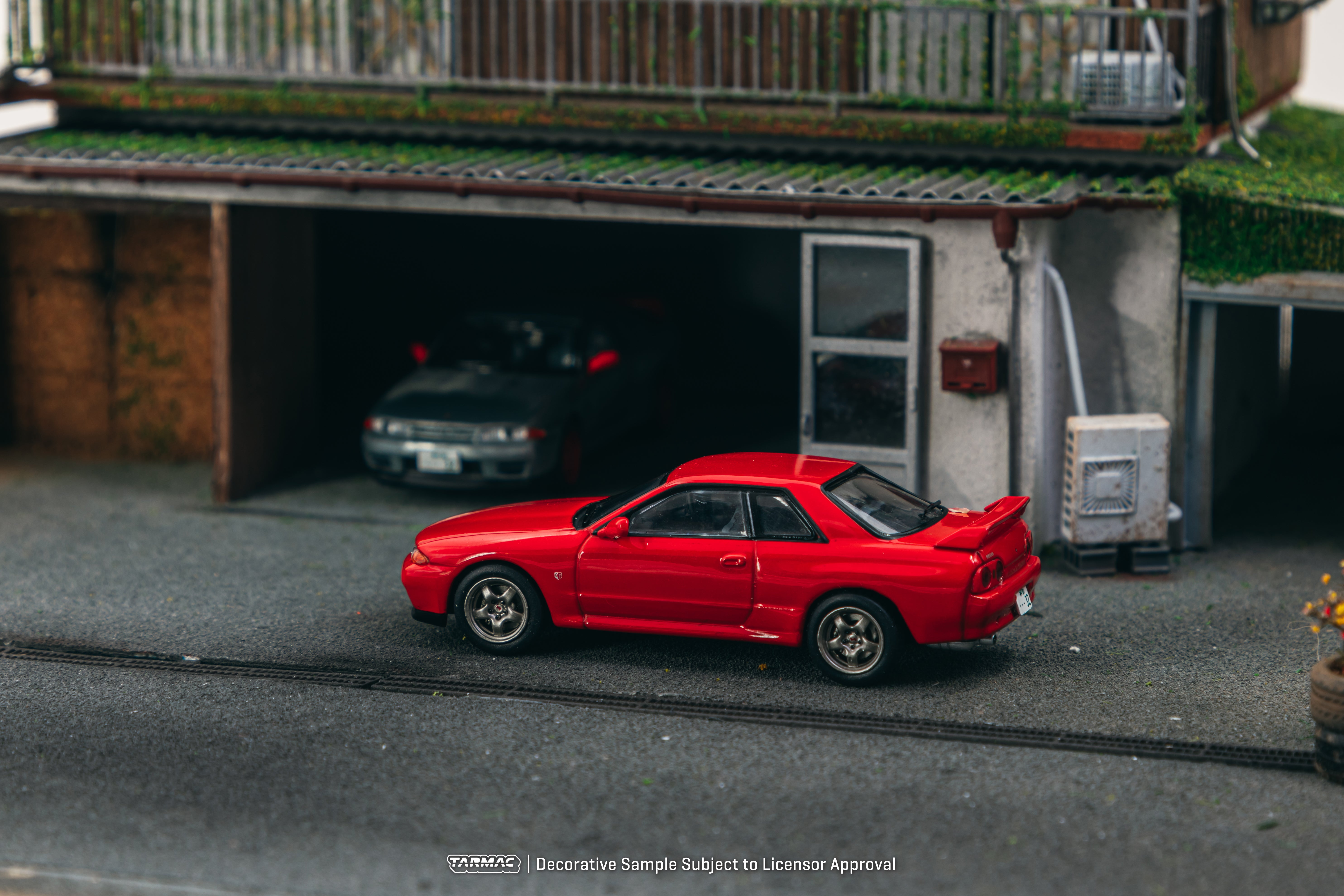 J Collection 1/64 Scale Diecast Nissan Skyline GT-R (BNR32) Model Car - Red - Perfect for Collectors, Display & Racing Enthusiasts