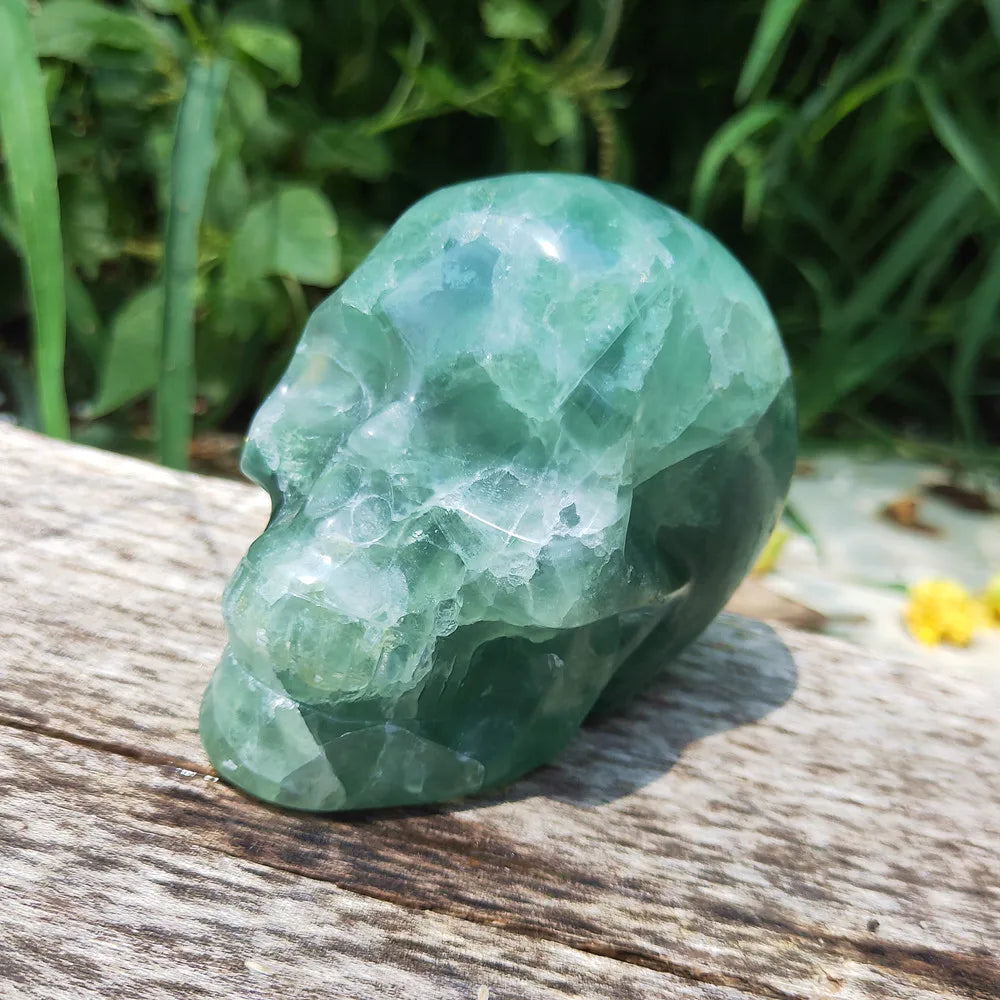 600g Natural Green Fluorite Quartz Skull - Healing Crystal Gemstone for Meditation, Reiki & Home Decor - Unique Handcrafted Spiritual Decor Gift for Yoga & Energy Healing
