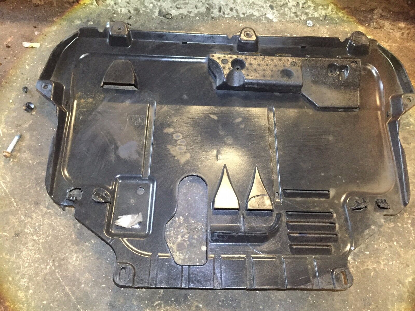Volvo S40 Underbody Protection Cover Splash Shield OEM Replacement for 2005-2011 Models - Perfect for Off-Roading and Winter Driving Protection
