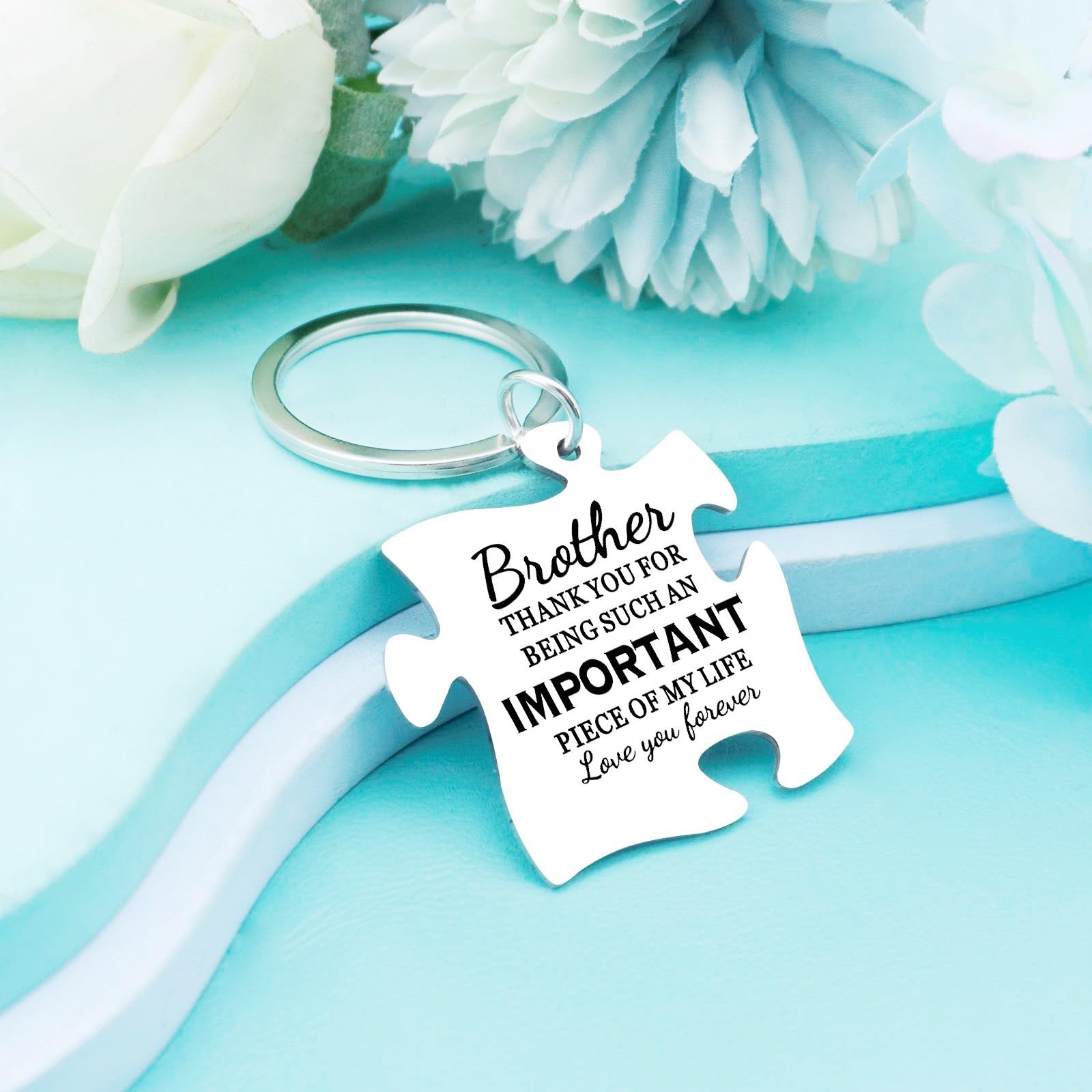 Personalized Keychain Gift for Brother - Engraved Birthday Present from Sister - Perfect for Adult Brothers, Big Brother Gifts & Special Occasions - Ideal for Birthdays, Christmas & Brother's Day