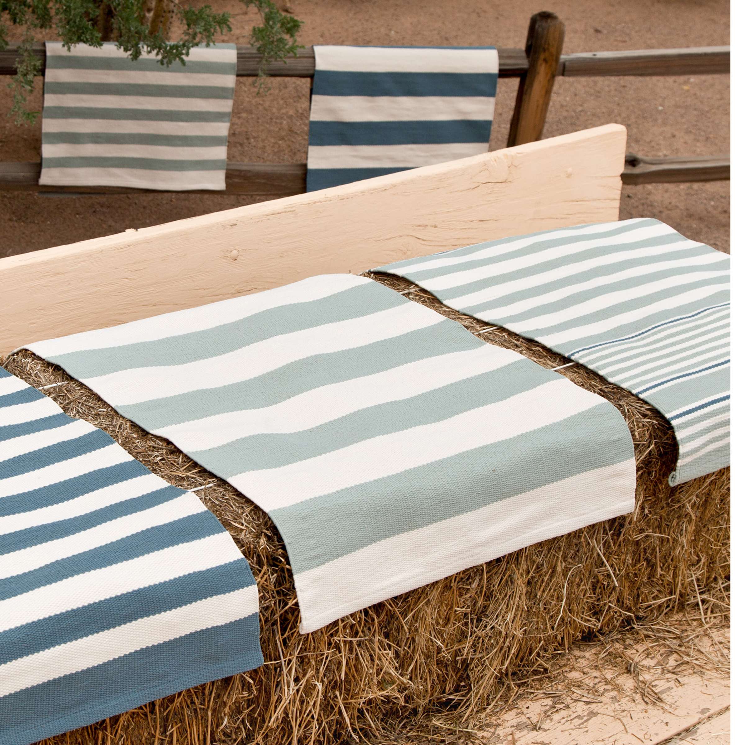 Dash & Albert Rugby Stripe Light Blue Indoor/Outdoor Area Rug - Perfect for Living Room, Patio, and Bedroom Decor
