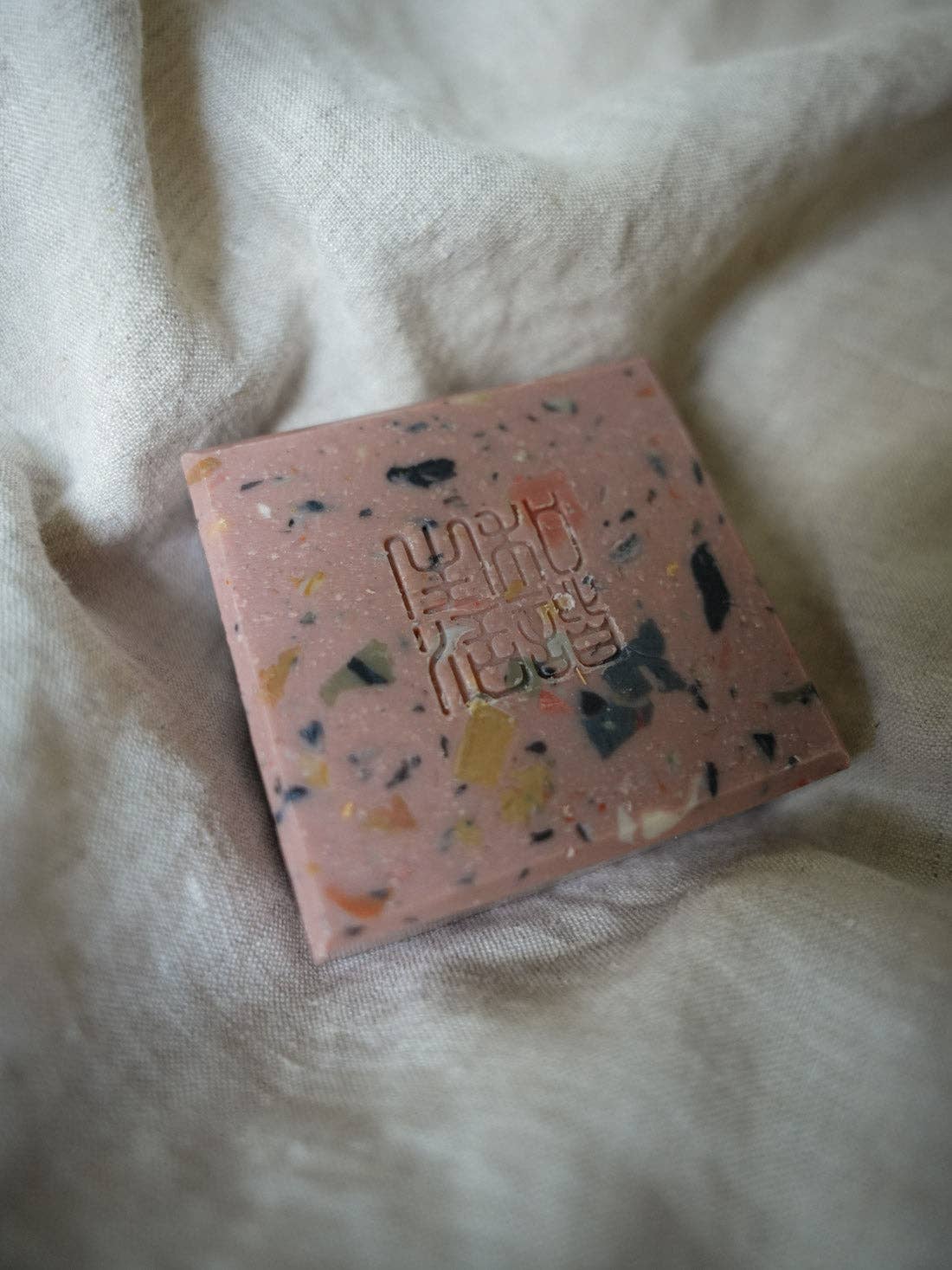 Somosomo Organic Handmade Soap Bar - Natural Moisturizing & Gentle Cleansing for Face & Body - Perfect for Daily Skincare, Gift Sets & Eco-Friendly Bathroom Essentials