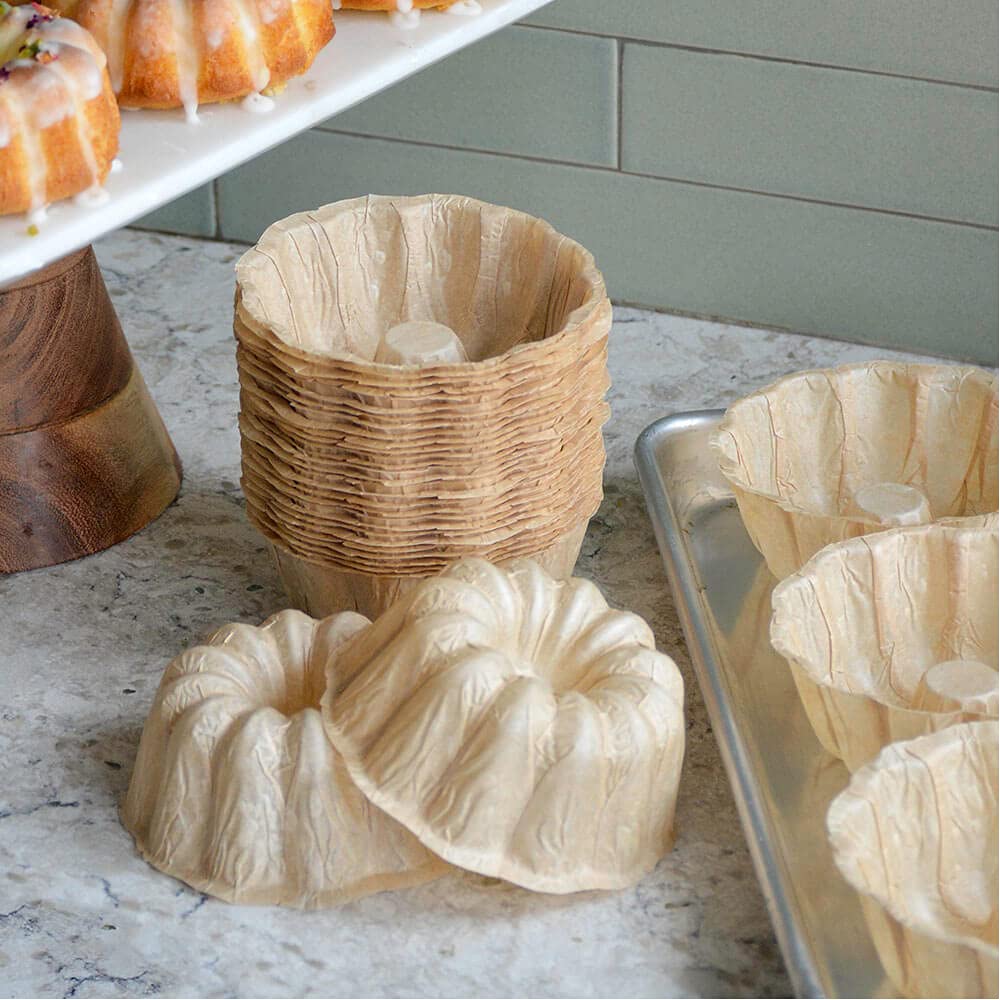 Disposable Mini Bundt Paper Baking Molds 3-1/32